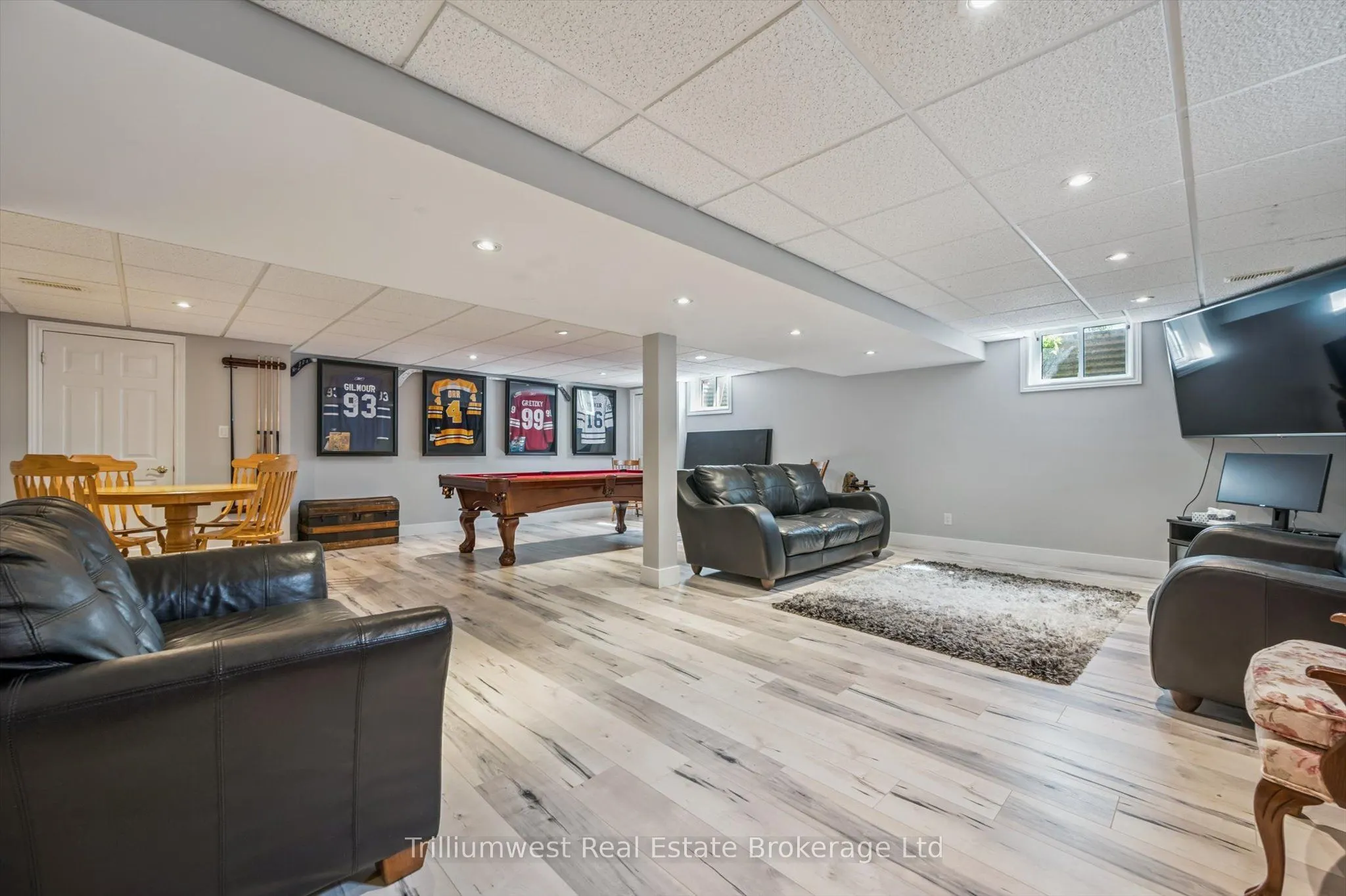 6911 Wellington Rd 34 Road