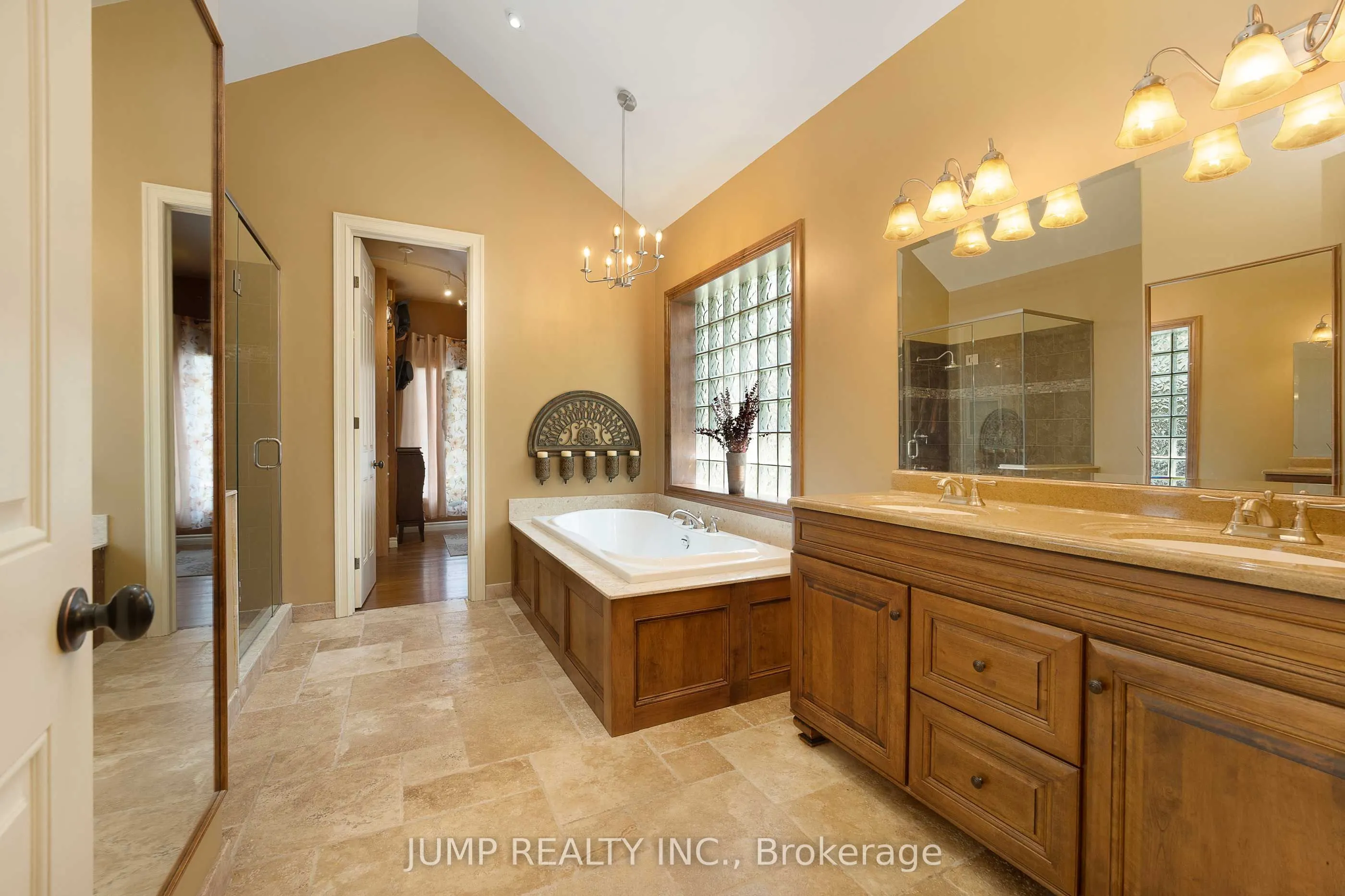 360 Andrew Crescent