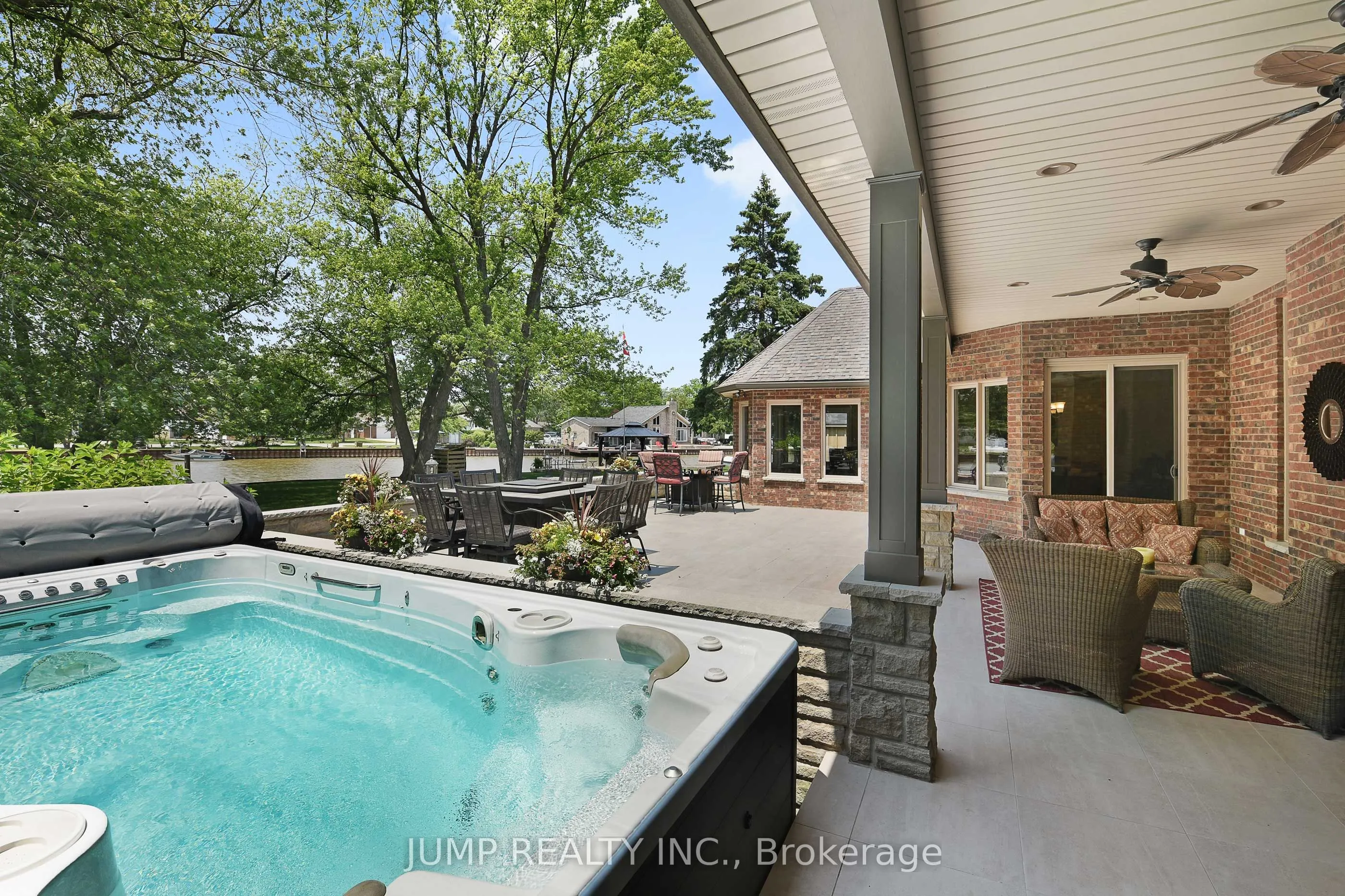 360 Andrew Crescent