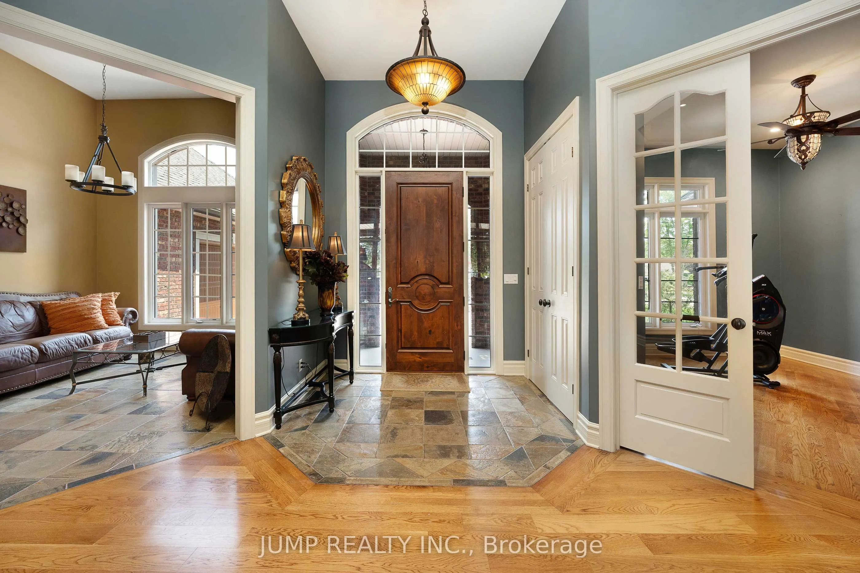 360 Andrew Crescent