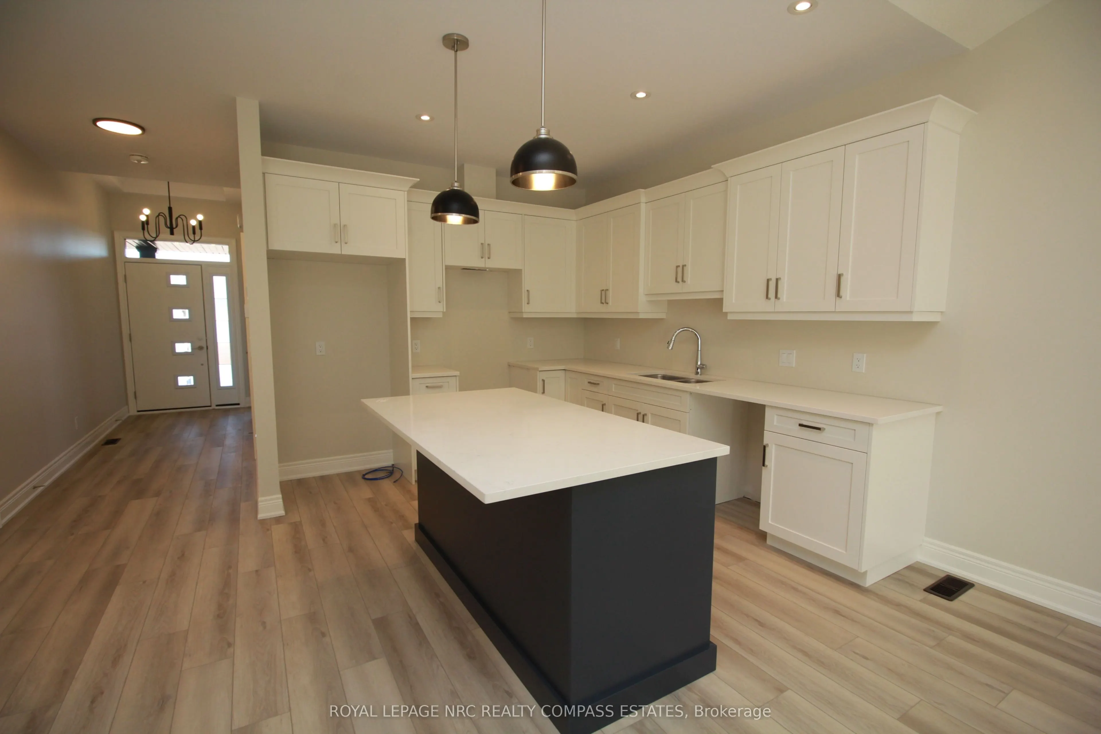 4 SUNHAVEN Lane, #2