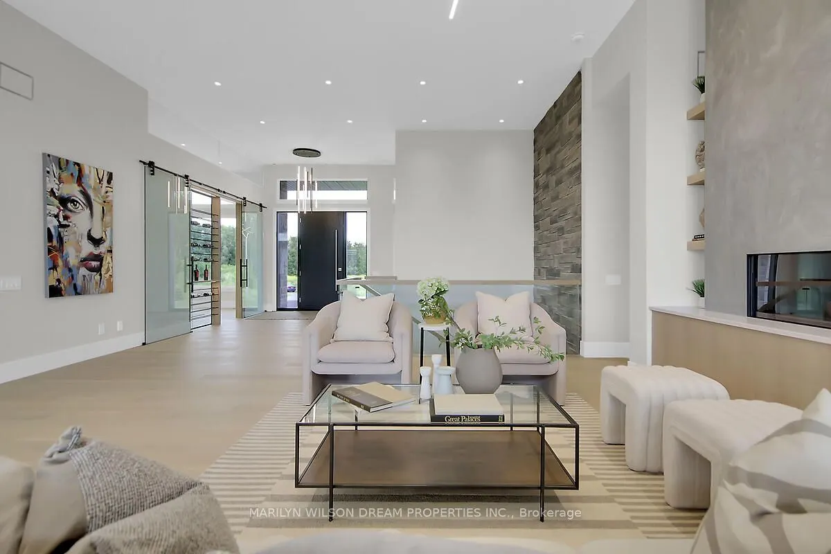 1070 Green Jacket Crescent