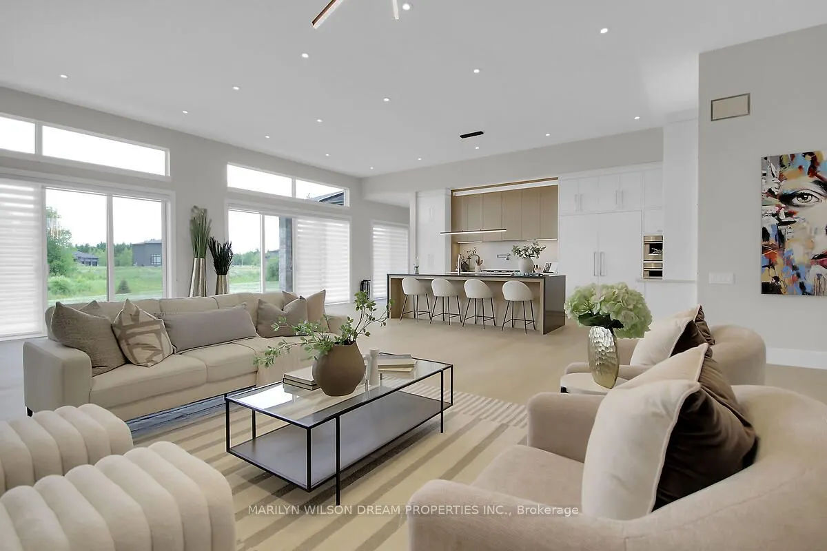1070 Green Jacket Crescent