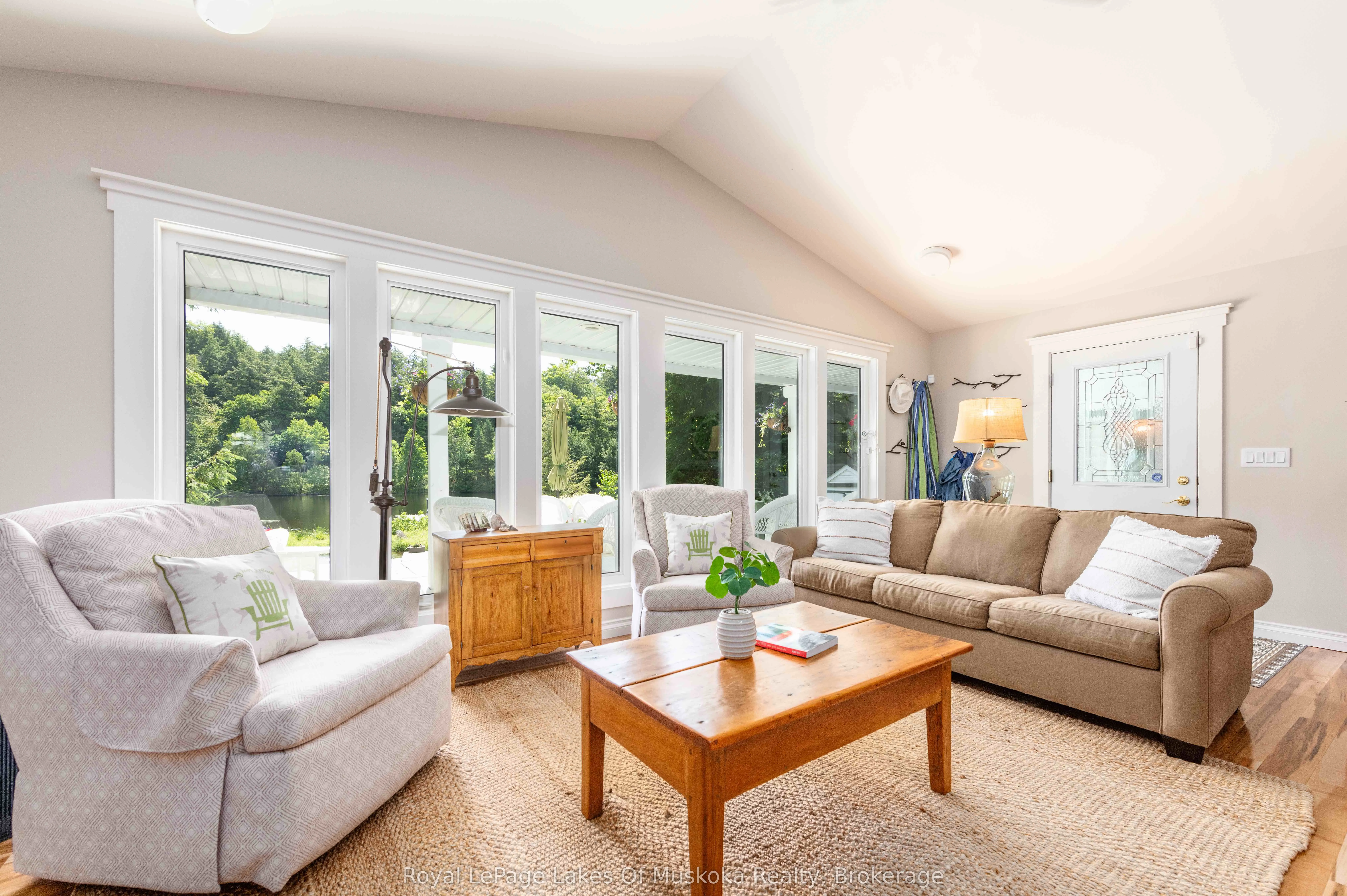 9 Mountview Avenue