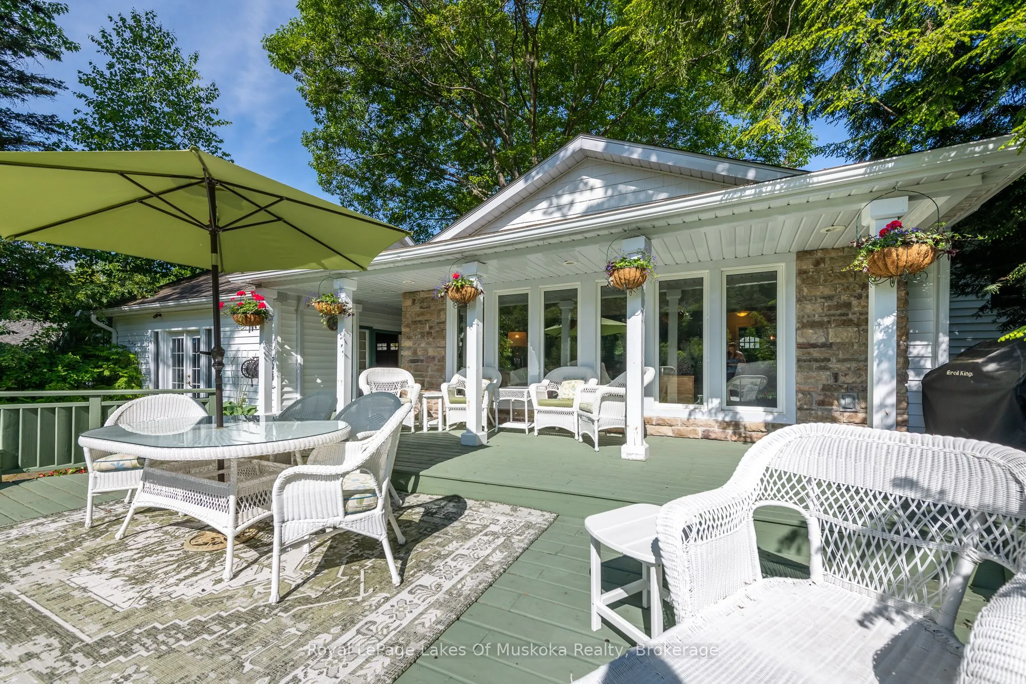 9 Mountview Avenue