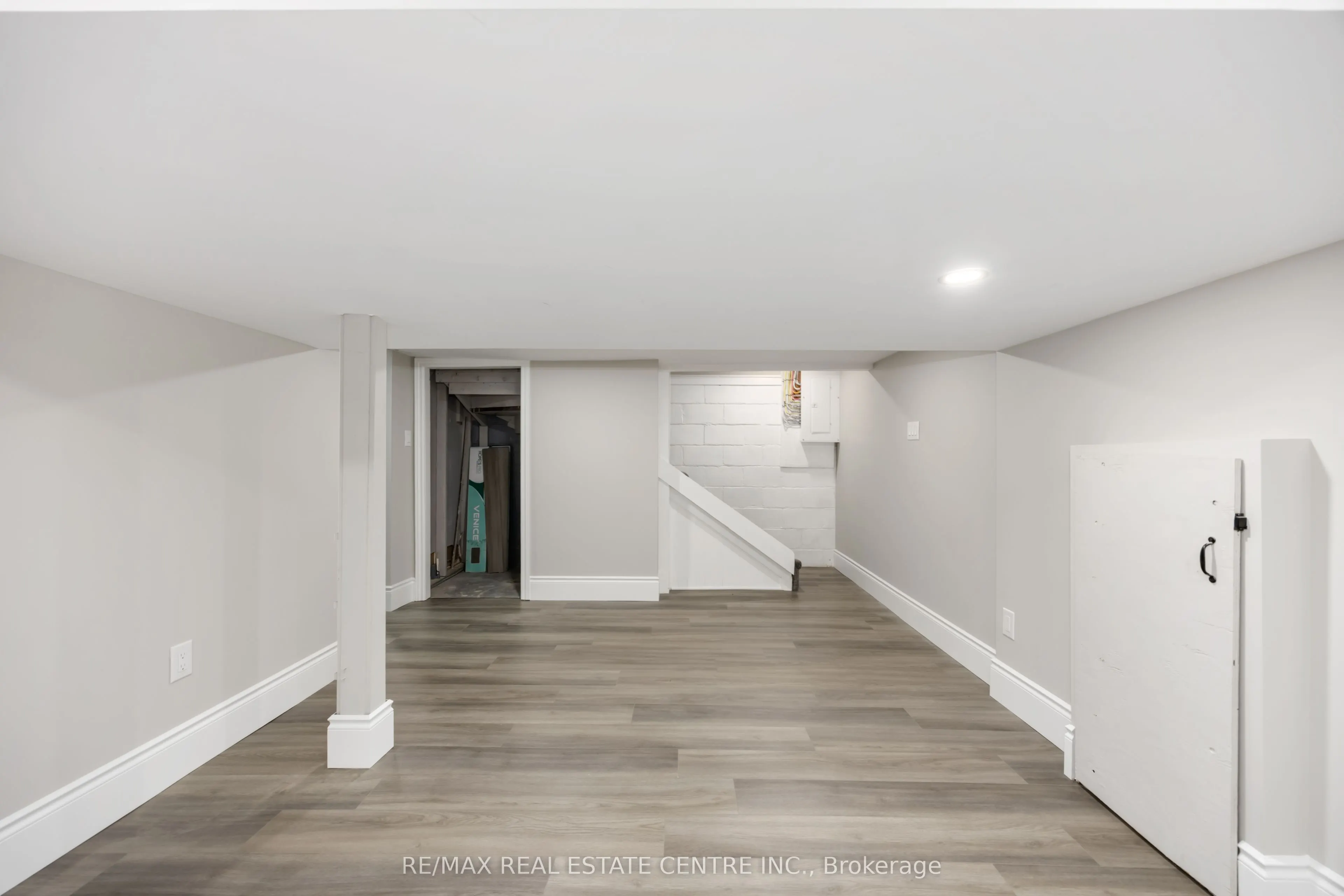 290 Cromwell Street