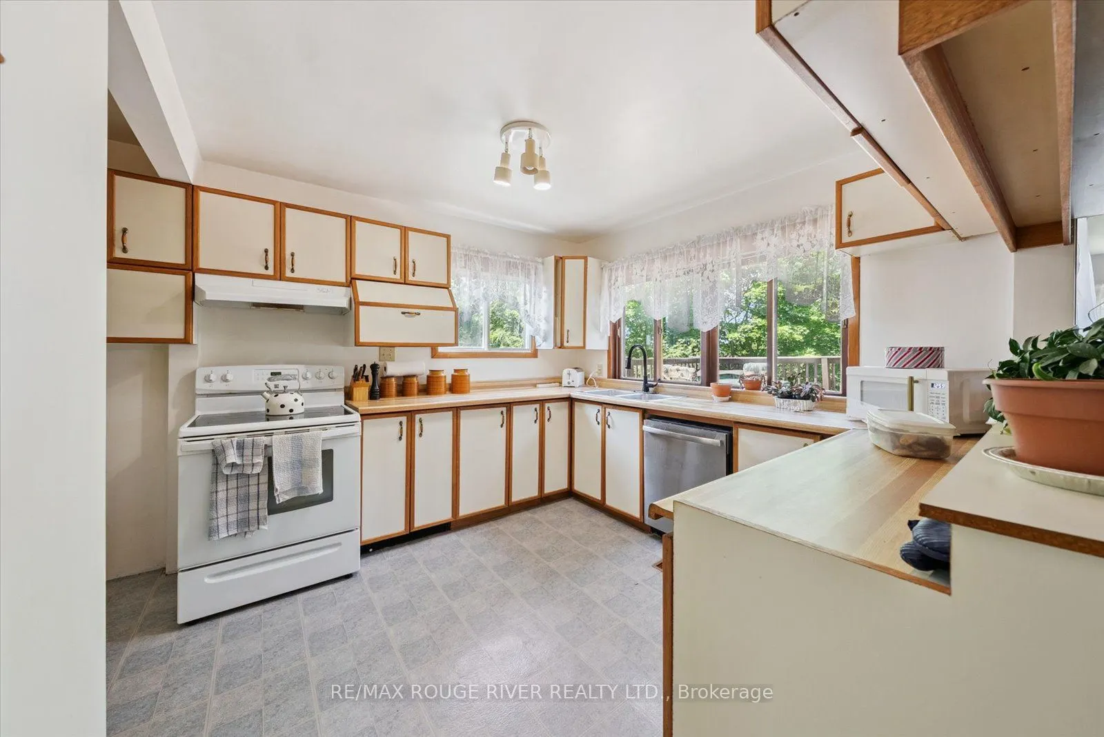 739 Marble Point Road