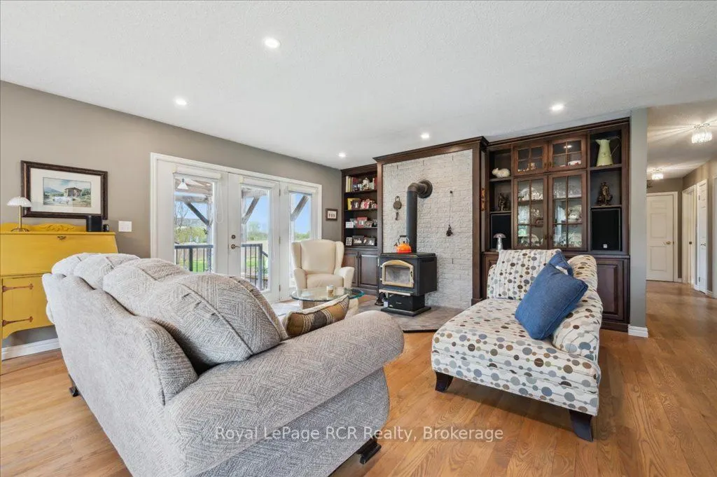 392492 Southgate Sdrd 39 Side Road
