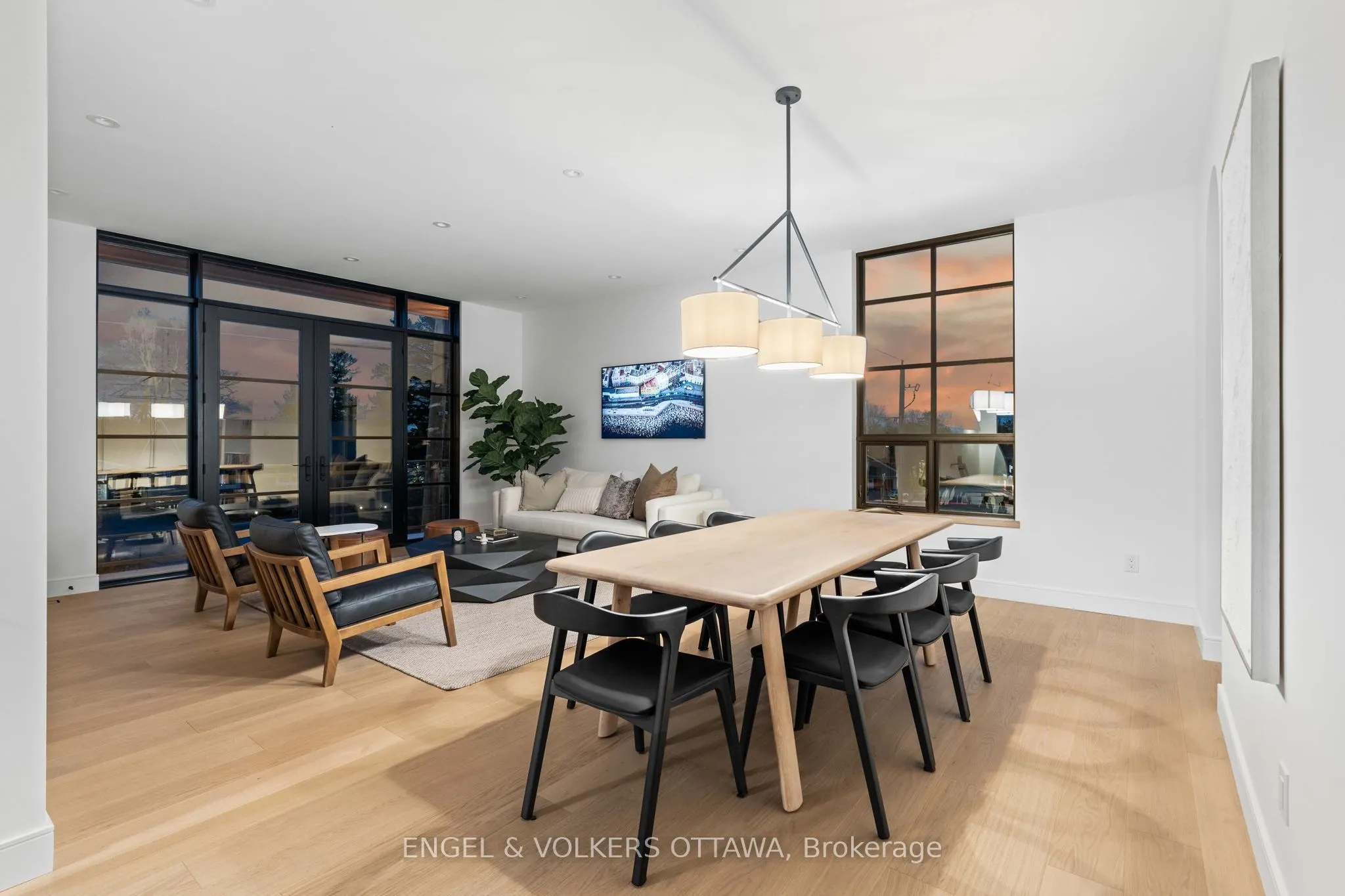 1168 Highcroft Drive