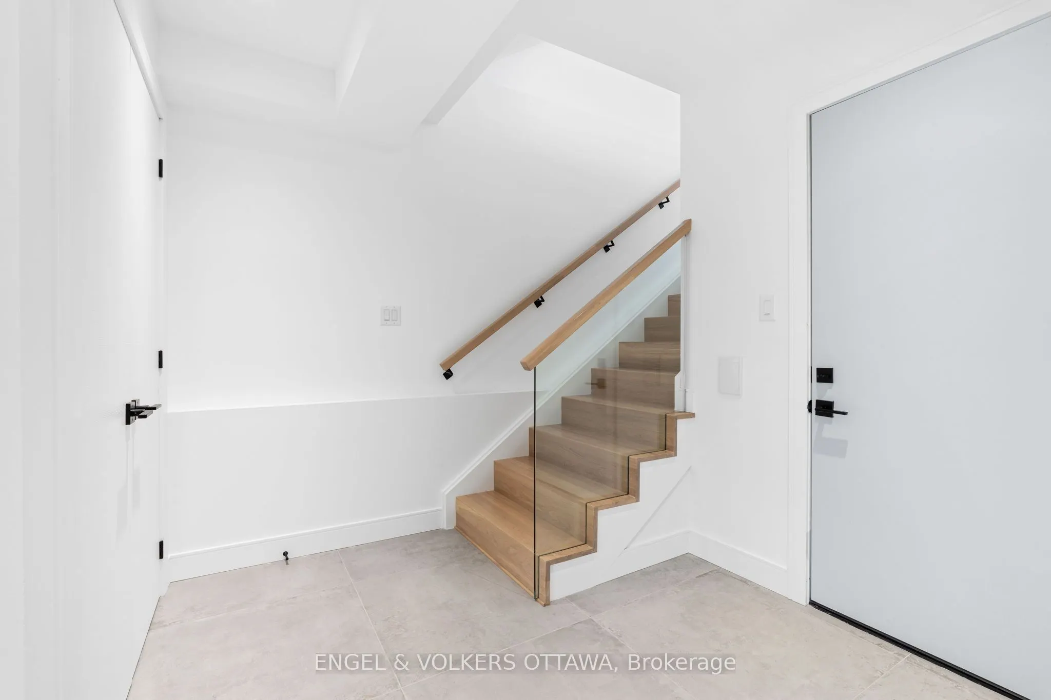 1168 Highcroft Drive
