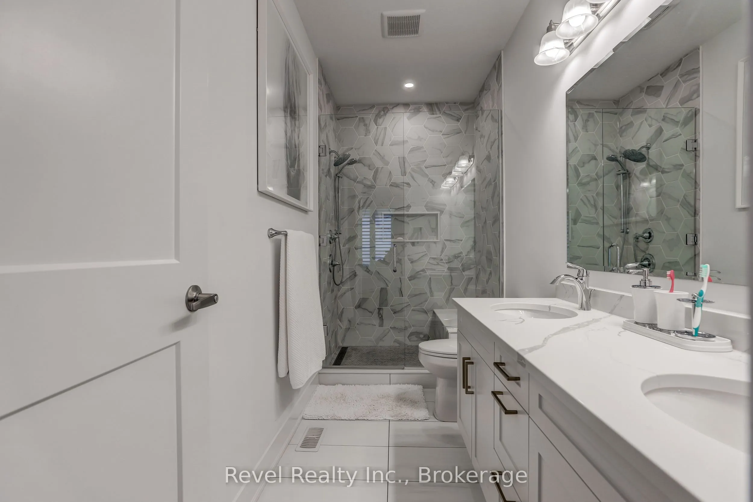 258 Ironwood Way #10