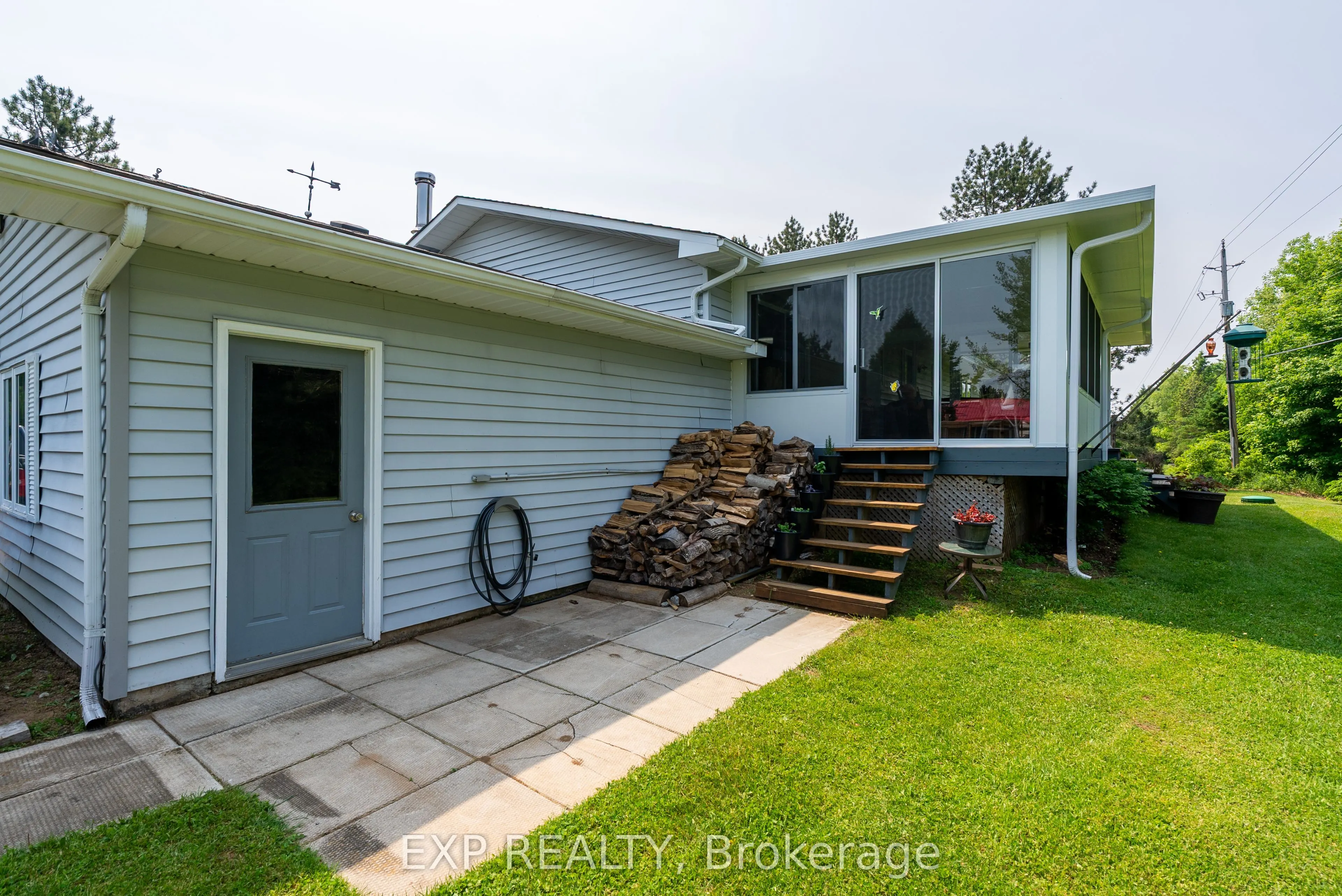 1719 Weslemkoon Lake Road