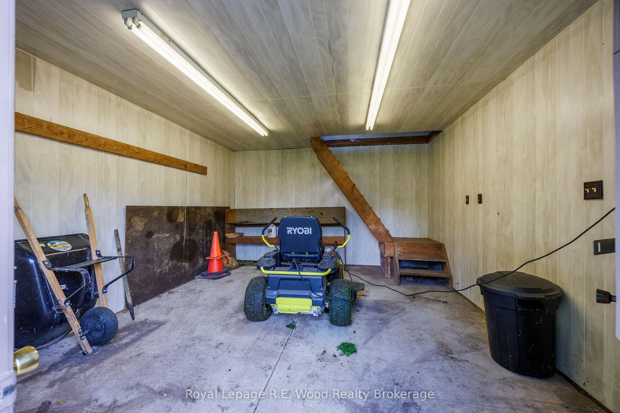 164047 BROWNSVILLE Road