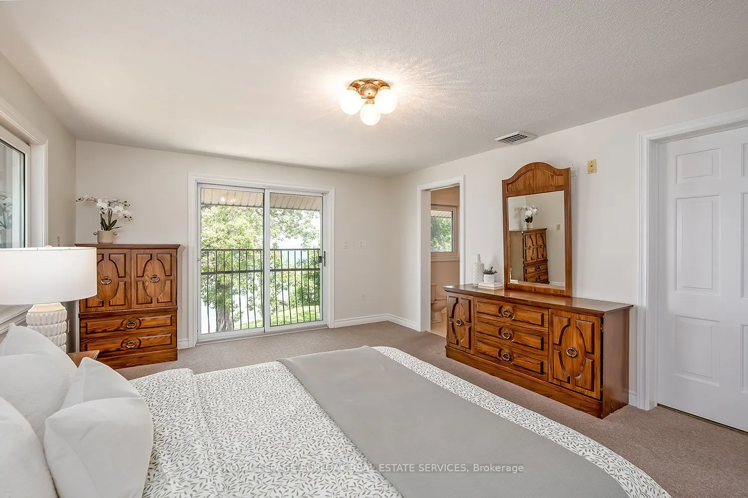 11 Winona Park Road