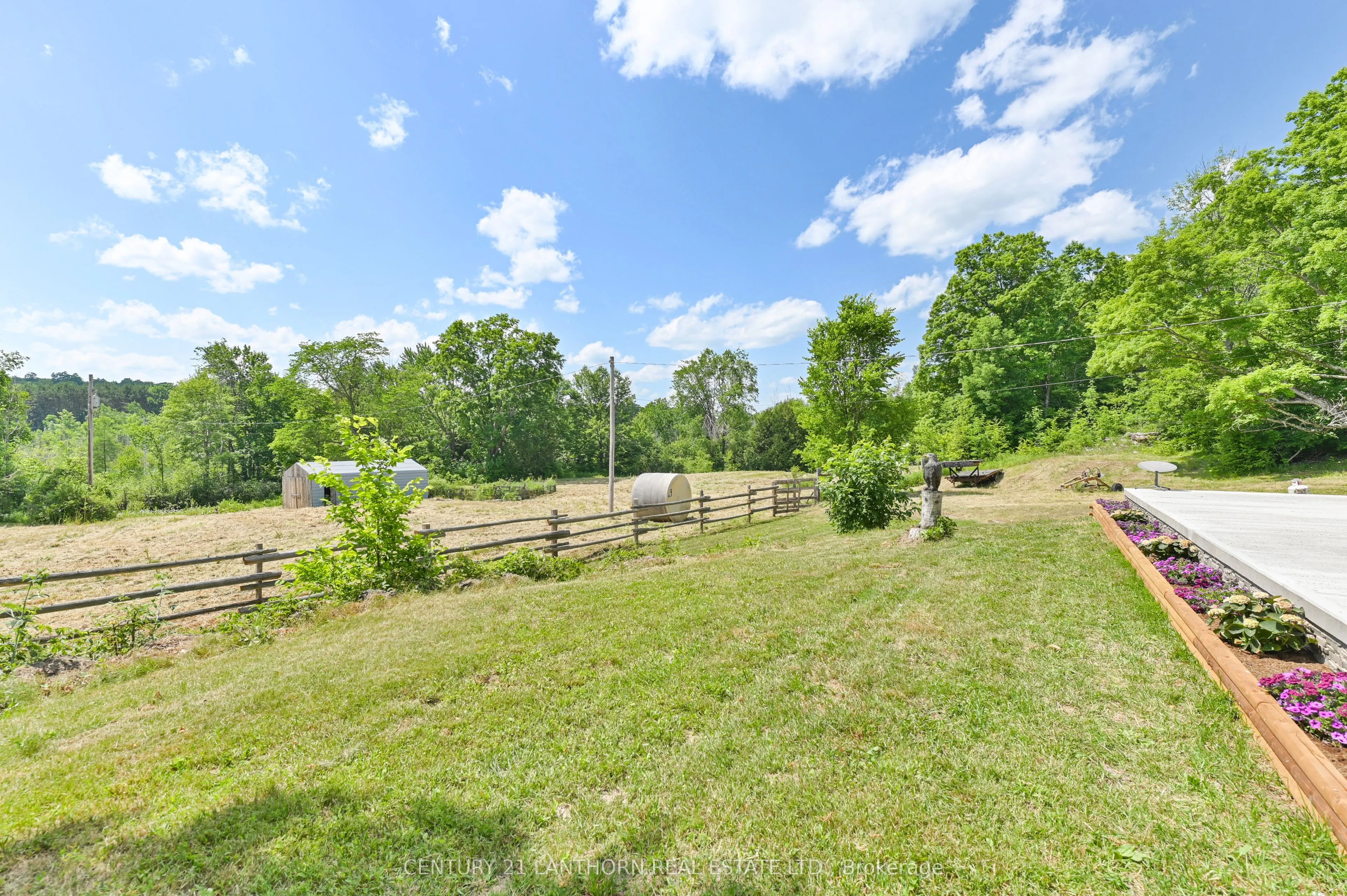 932 Hunt Club Road