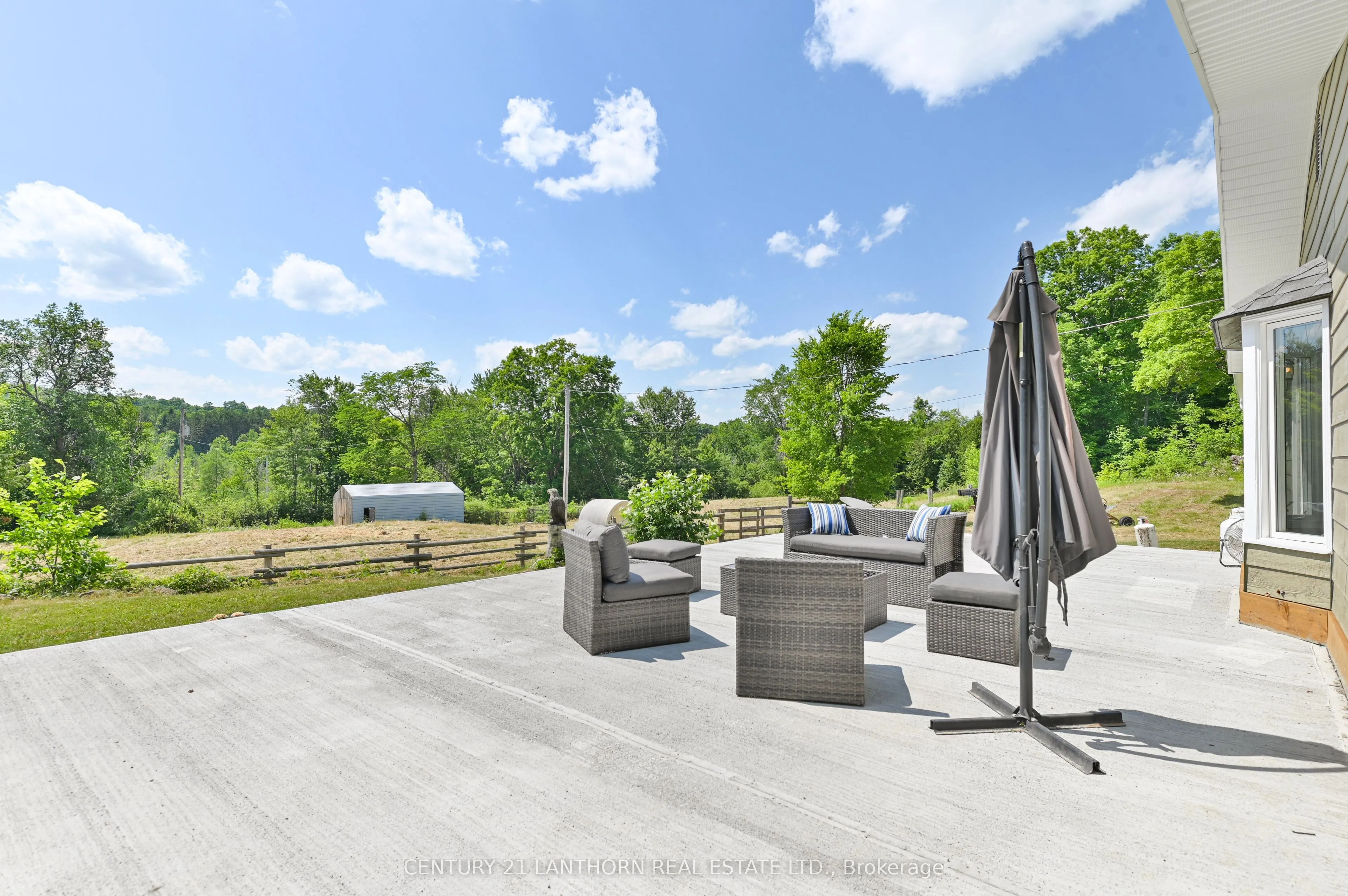 932 Hunt Club Road