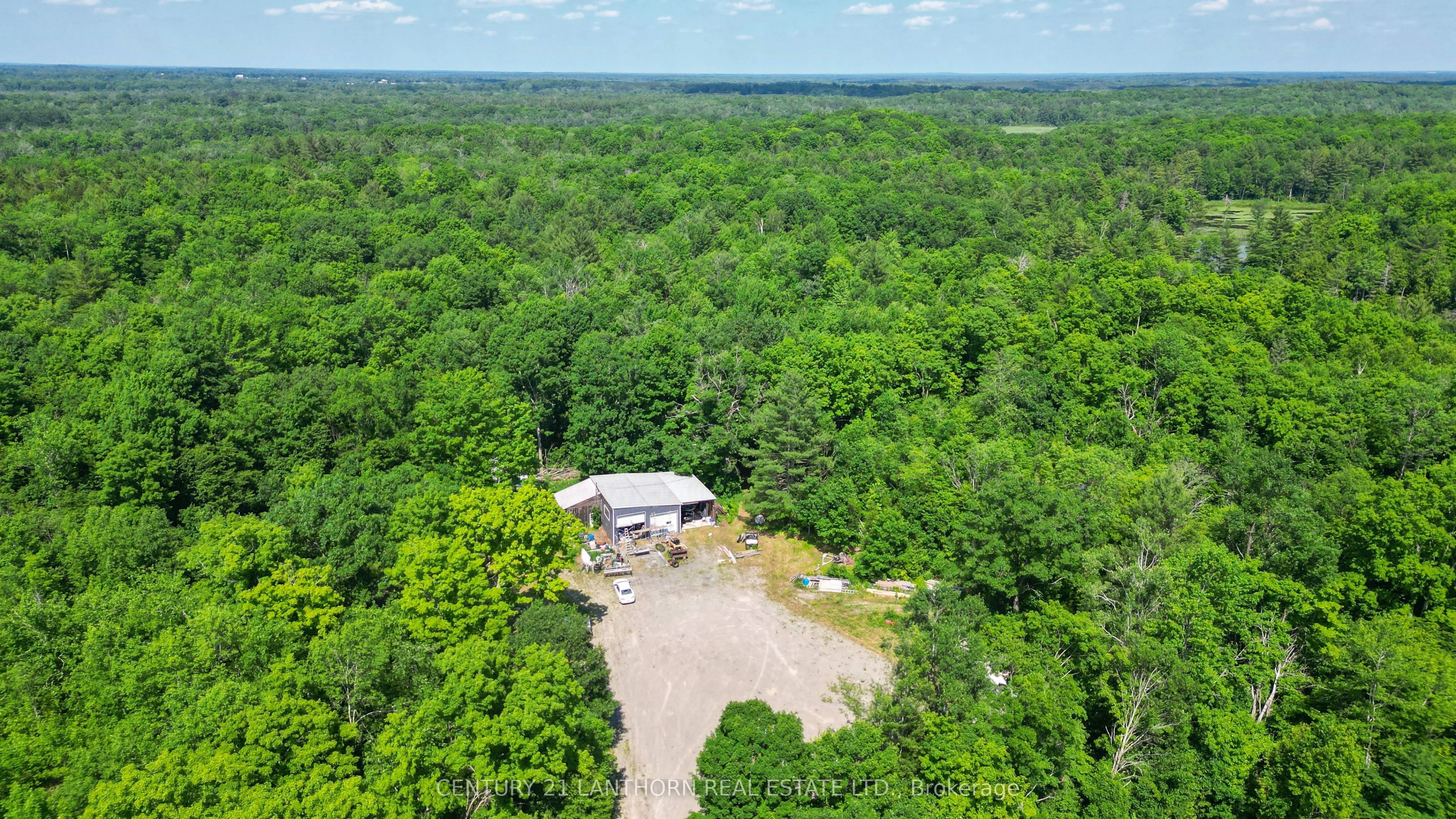 932 Hunt Club Road