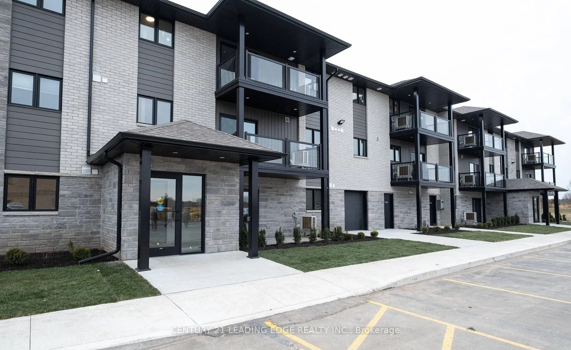 30 Hillside Meadow Drive, #206