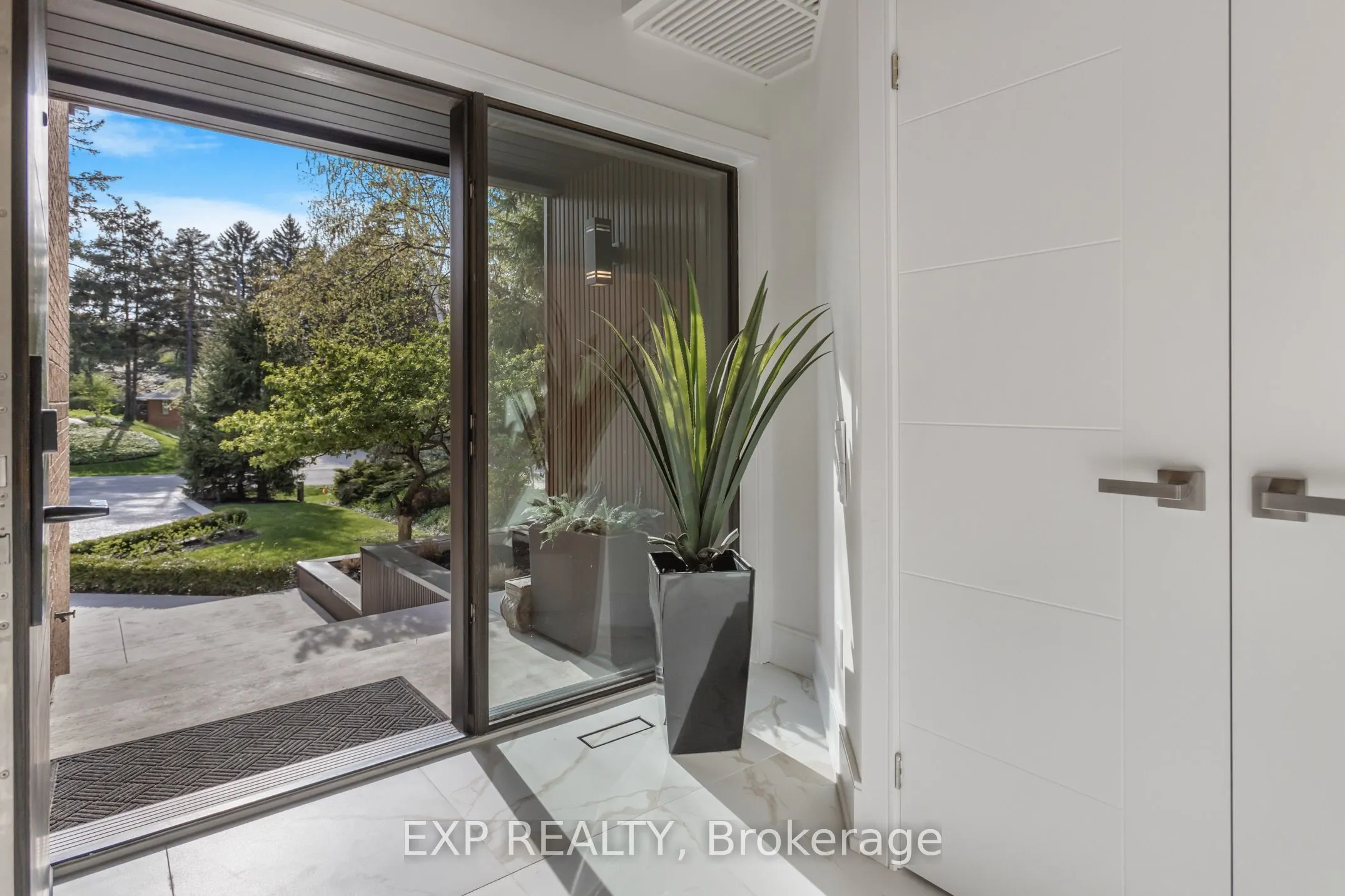 75 Reding Road