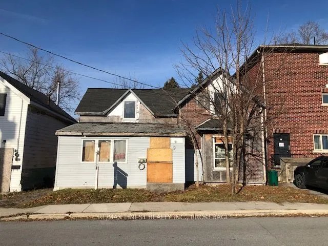 9 Cataraqui Street