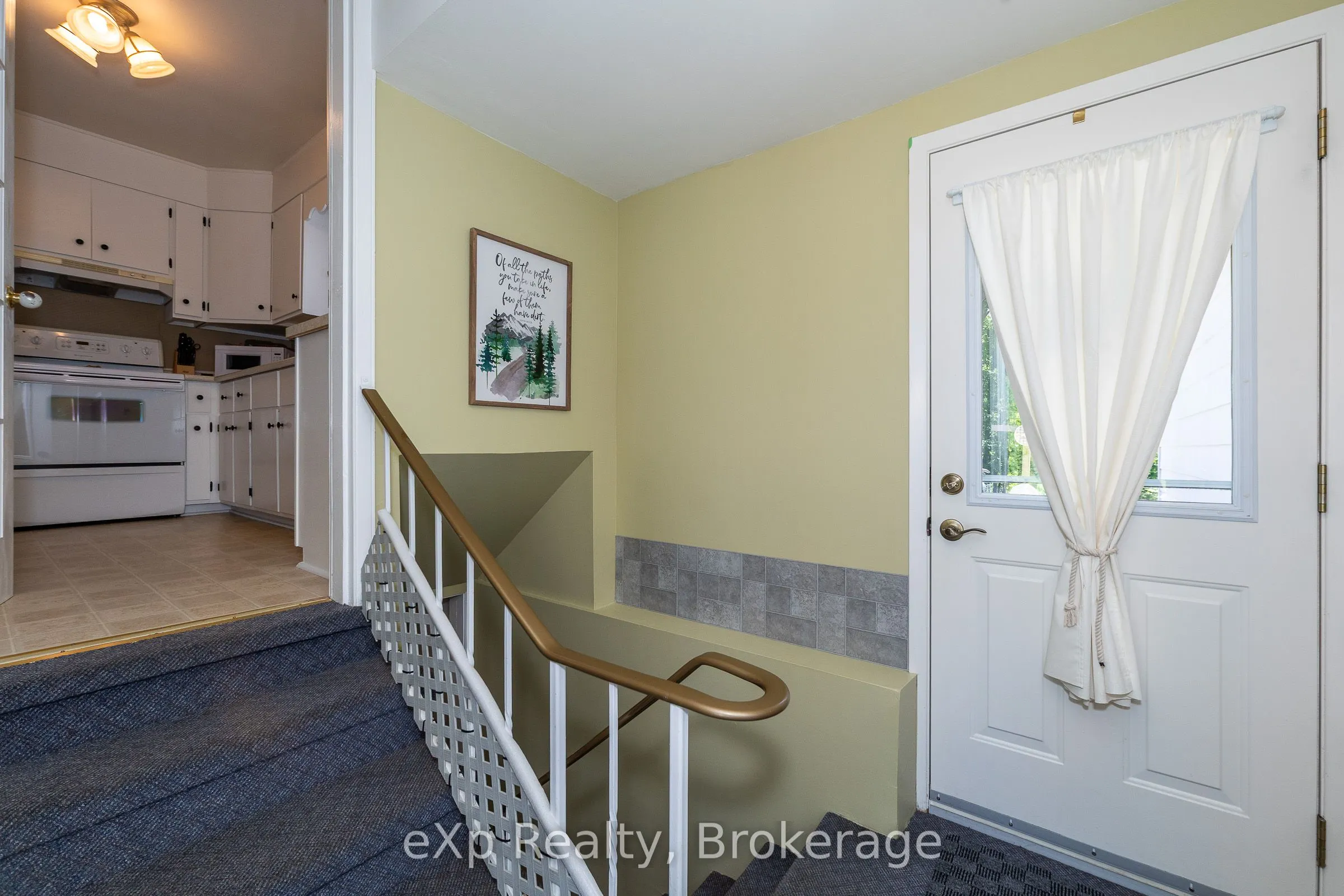 318827 Grey Road 1