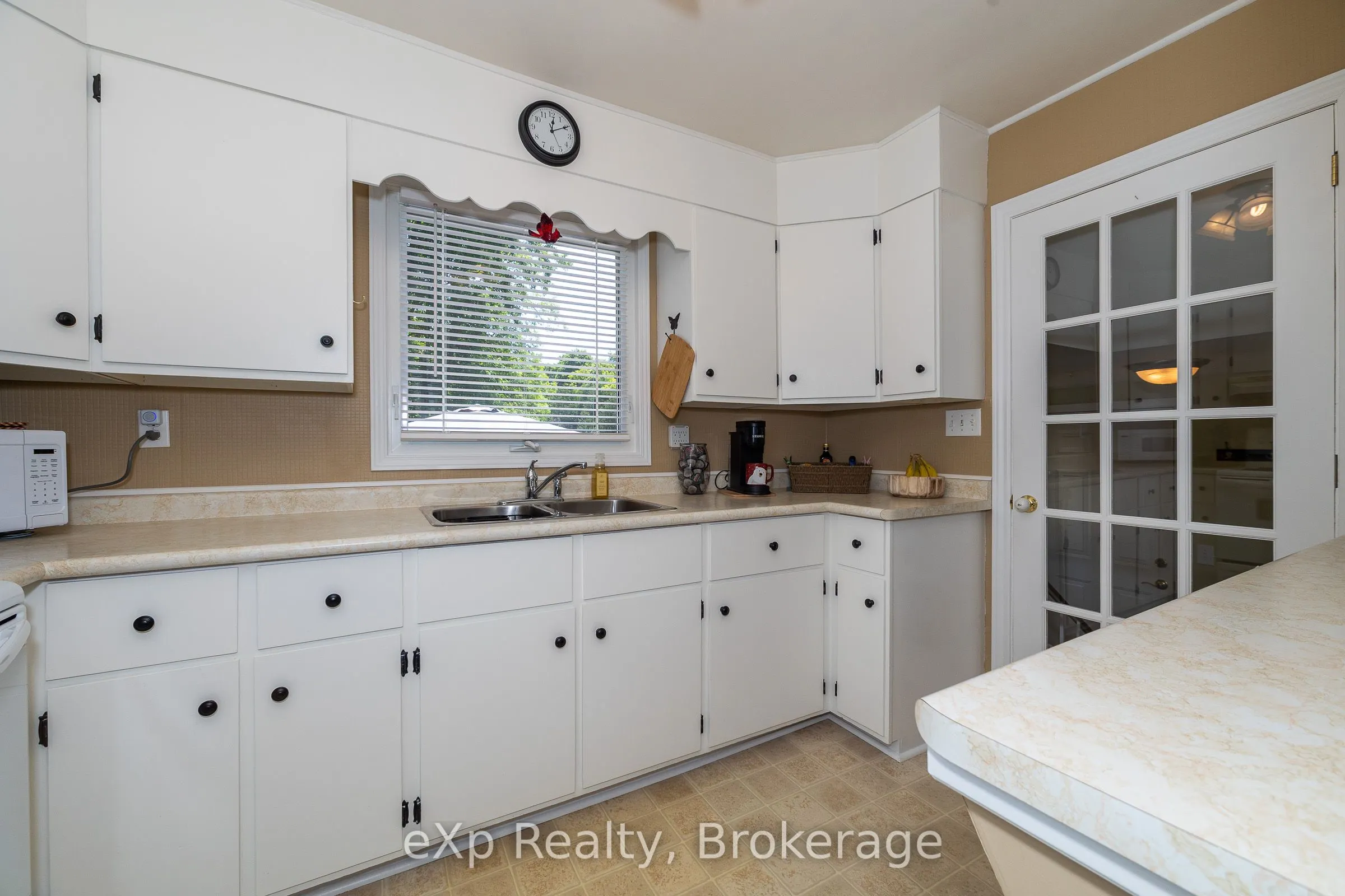 318827 Grey Road 1