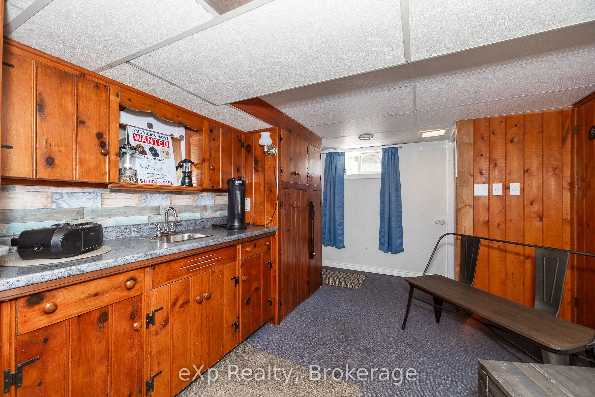 318827 Grey Road 1