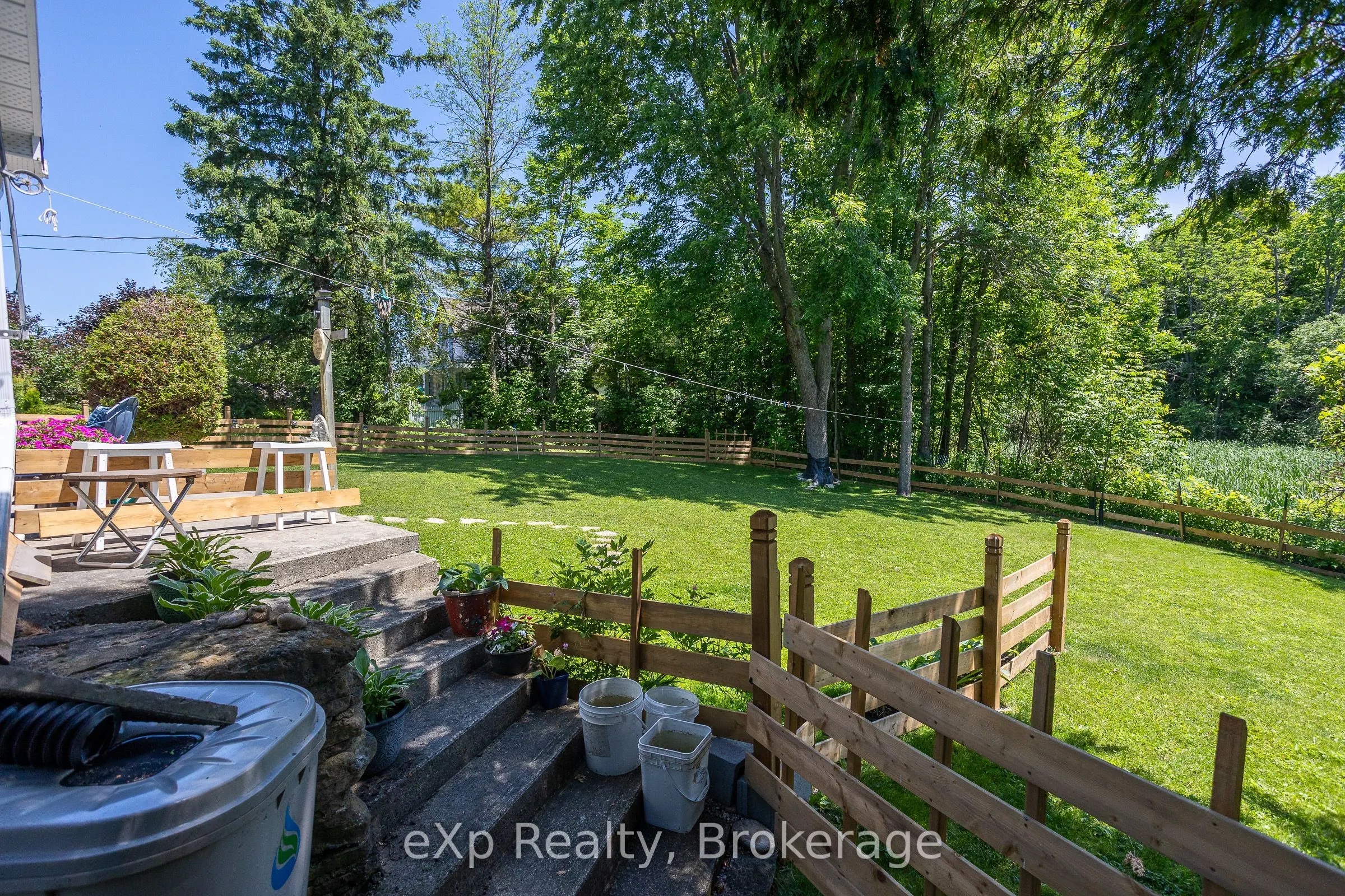 318827 Grey Road 1