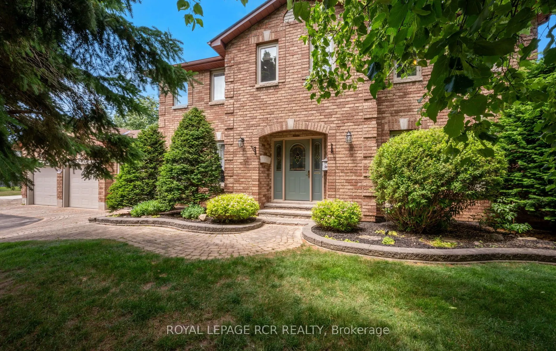 24 Old Oak Lane