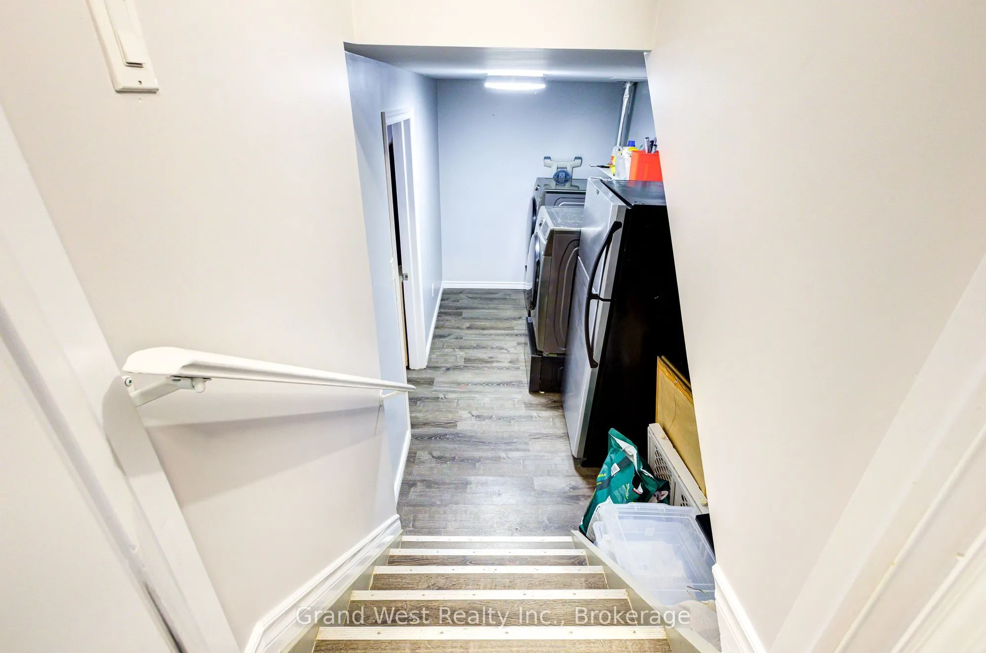10 GLEN ABBEY Court