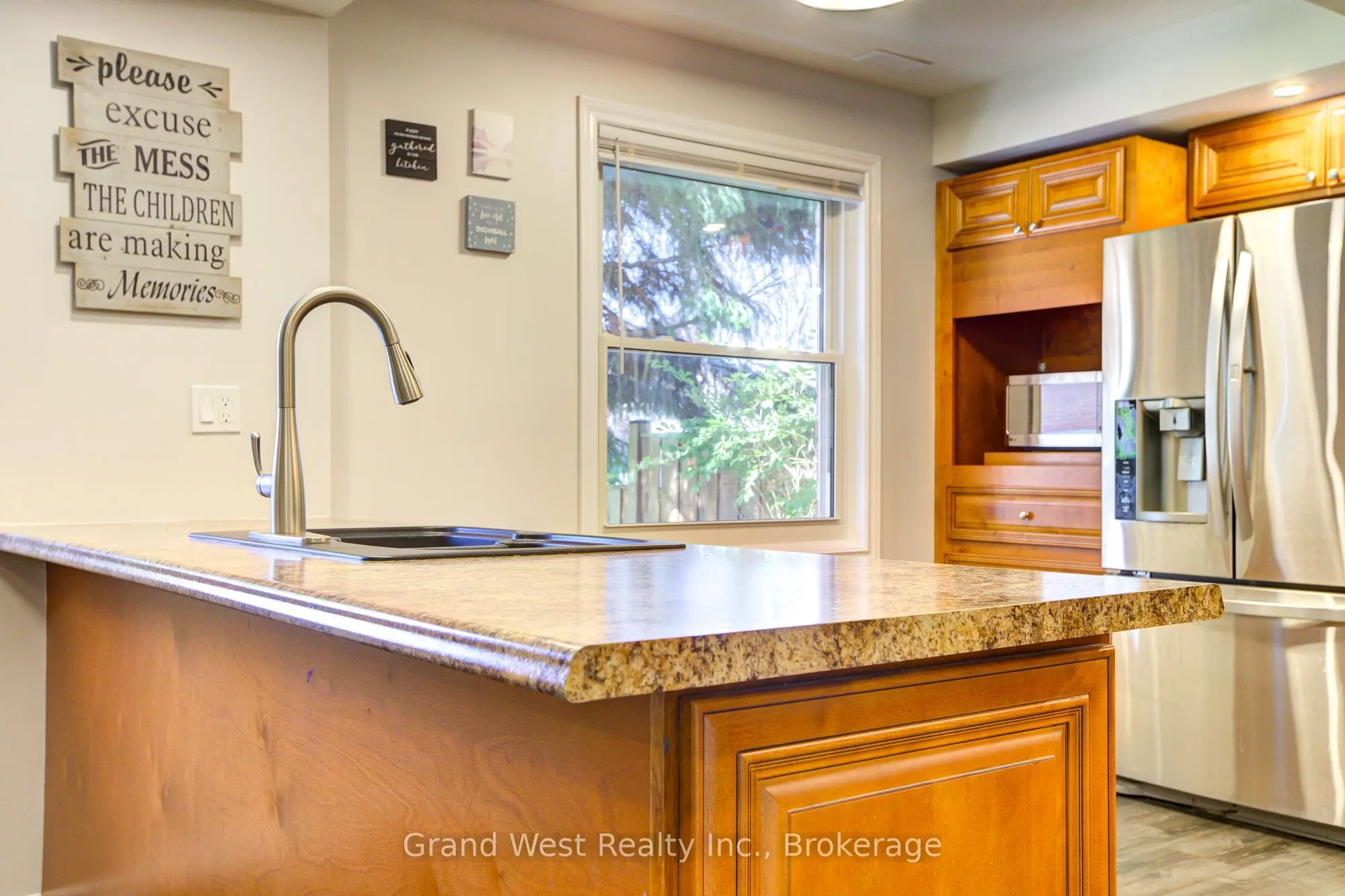 10 GLEN ABBEY Court