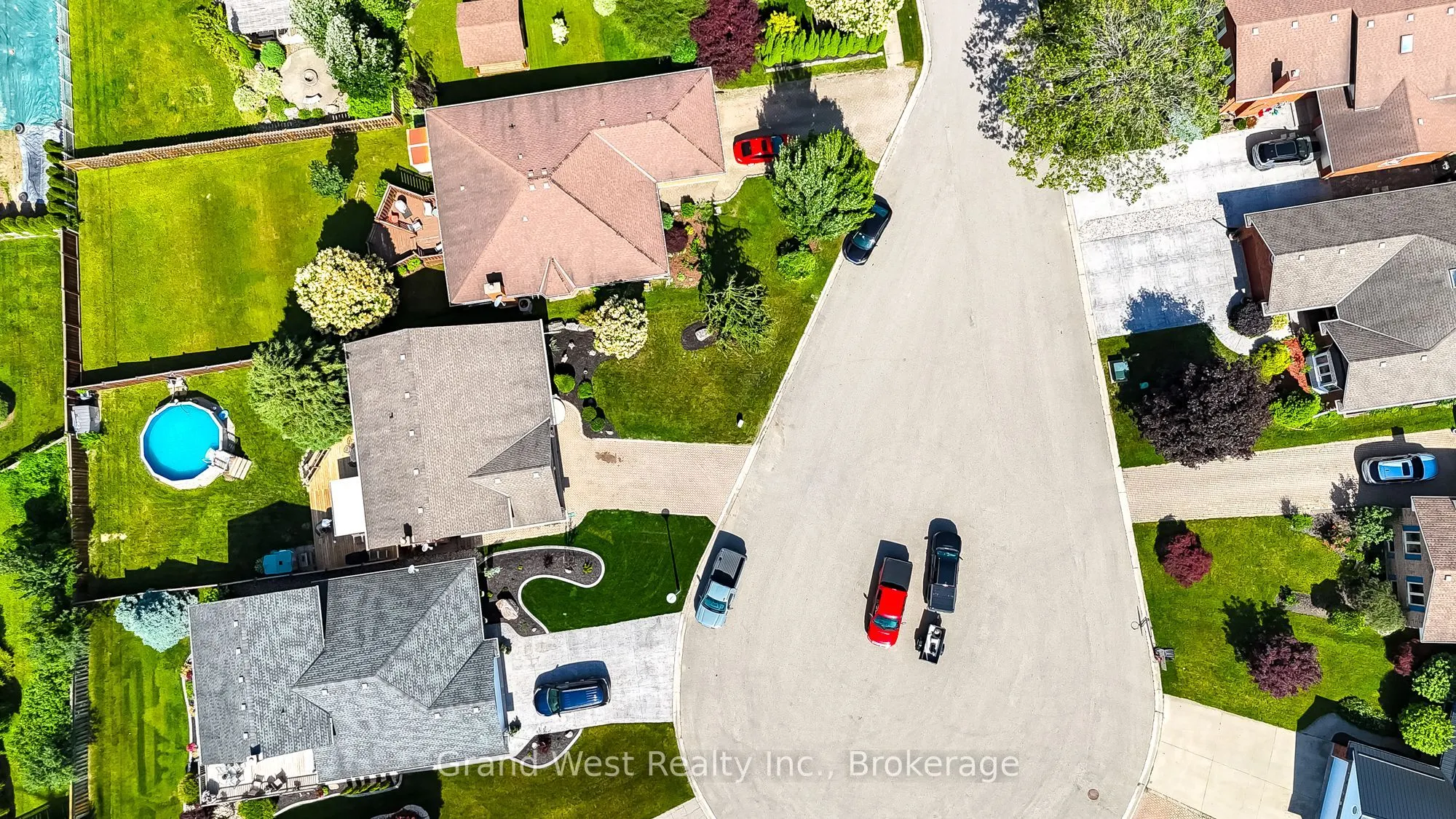10 GLEN ABBEY Court