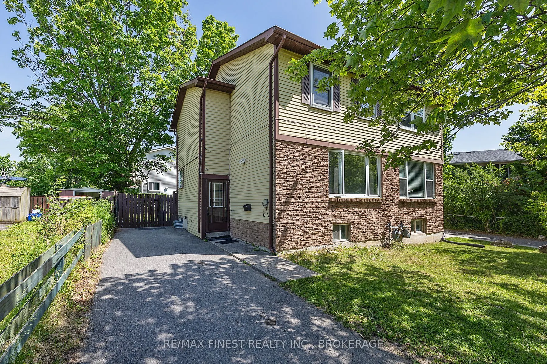 10 Calderwood Drive
