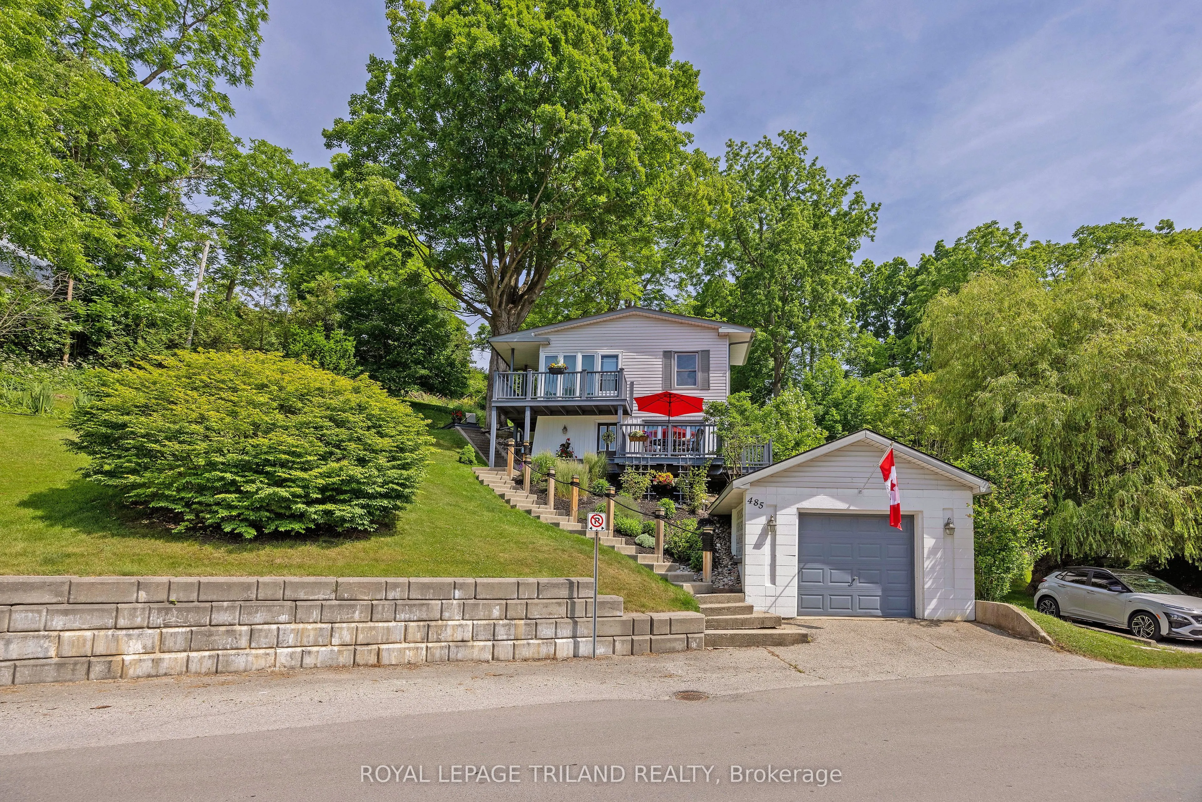 485 Valley Street