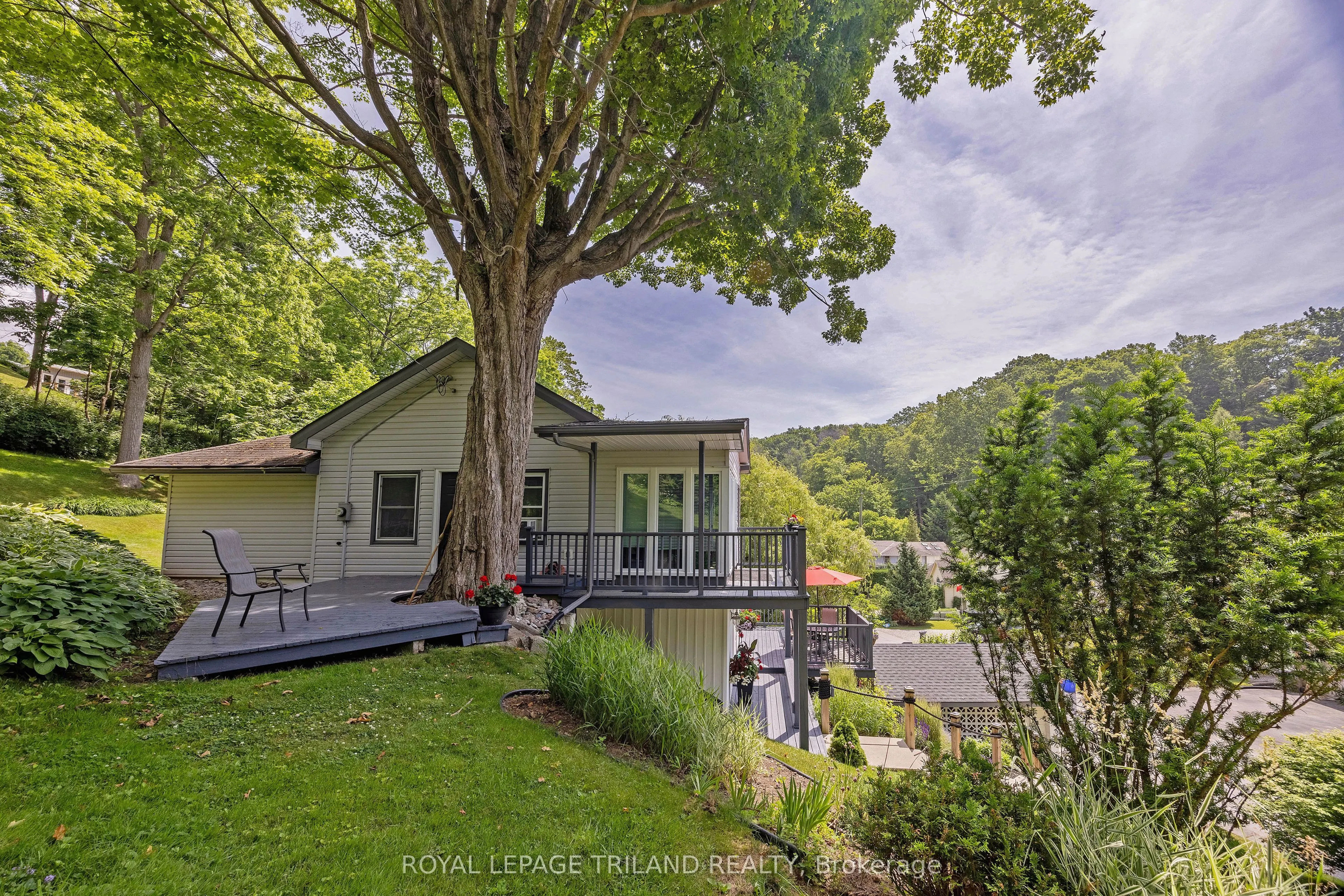 485 Valley Street