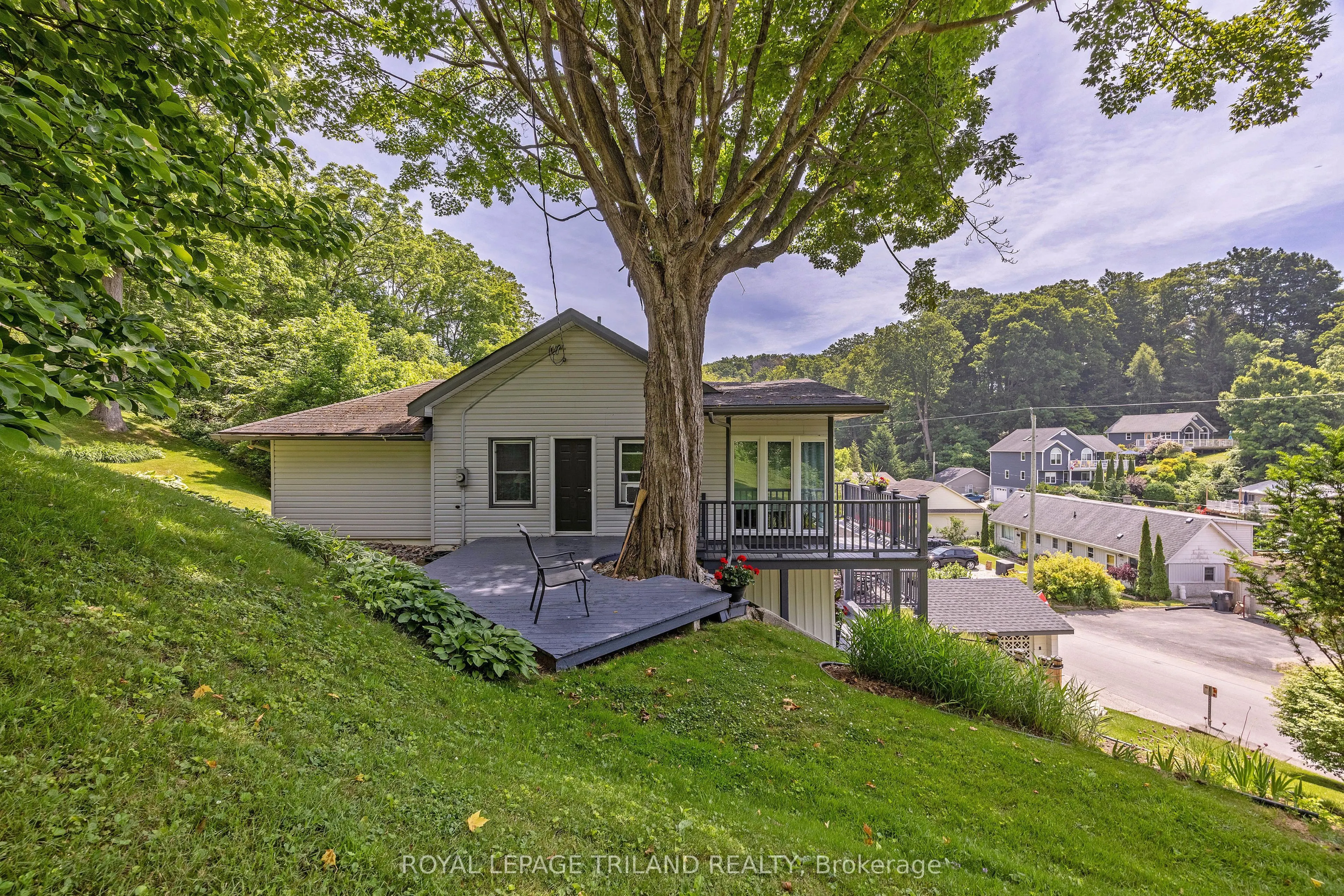 485 Valley Street