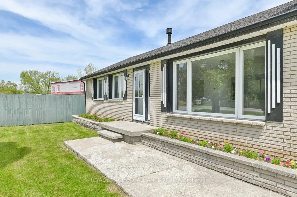 22227 Loyalist Parkway