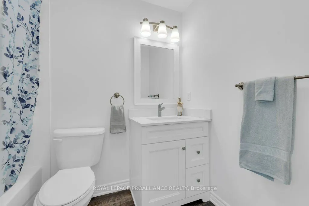 22227 Loyalist Parkway