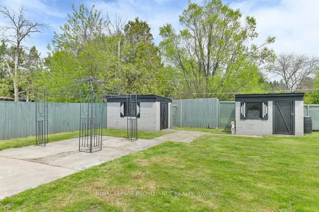 22227 Loyalist Parkway