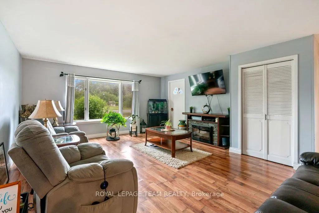 5466 County 8 Road