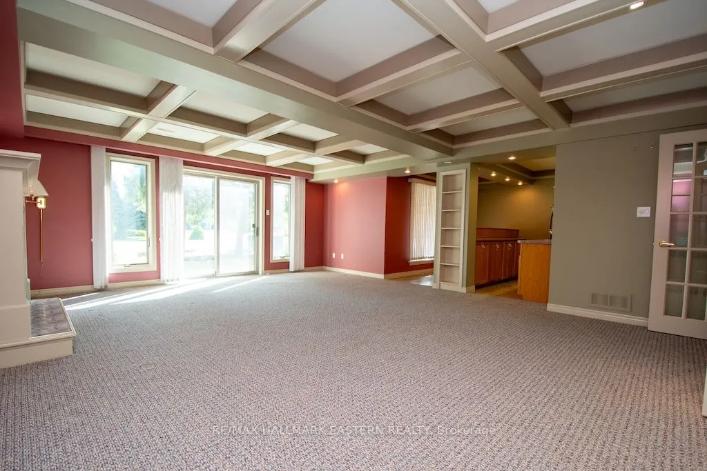 2 Huntingwood Crescent