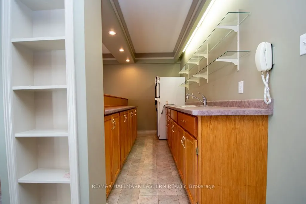 2 Huntingwood Crescent