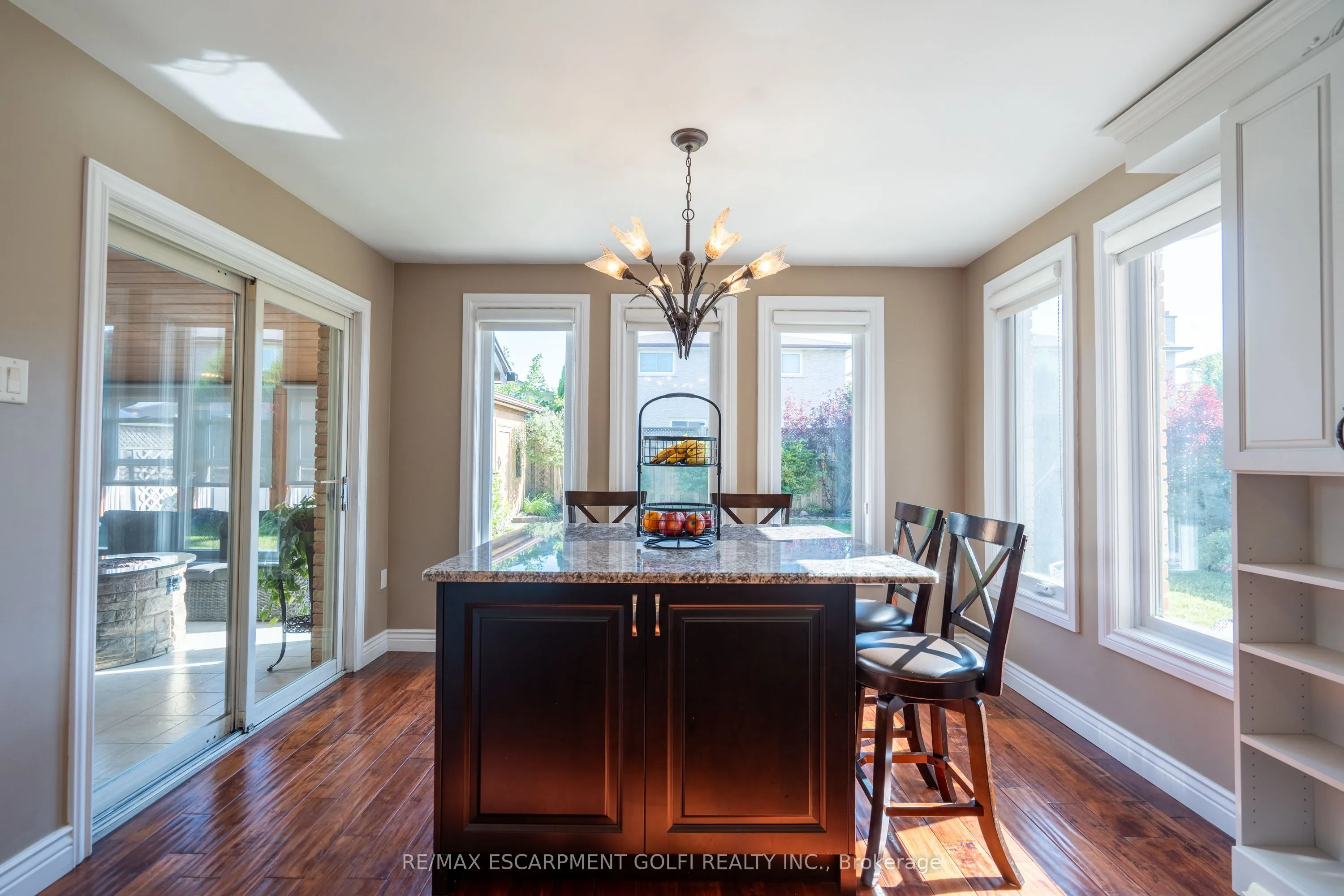 41 Hearthside Crescent