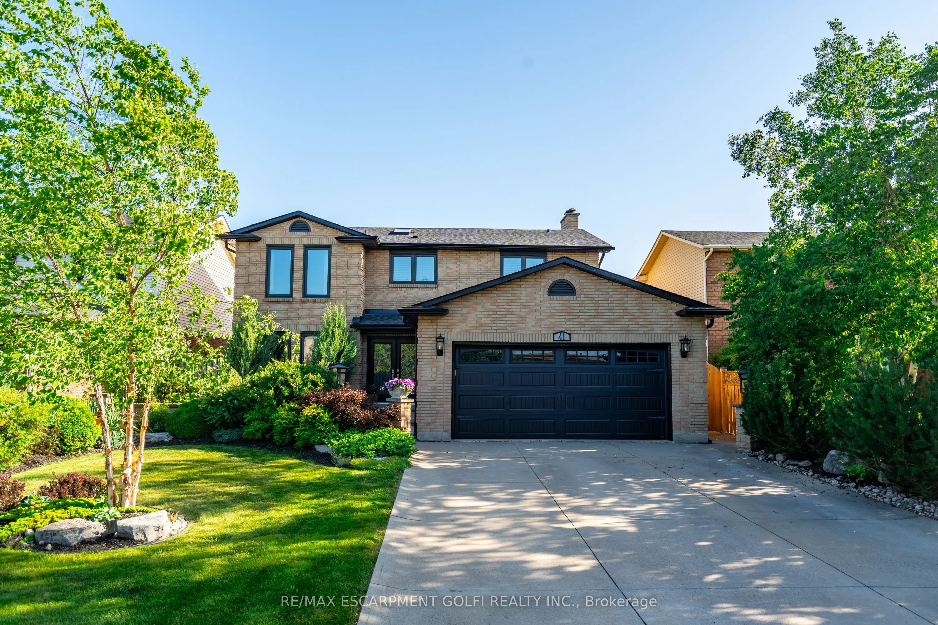 41 Hearthside Crescent