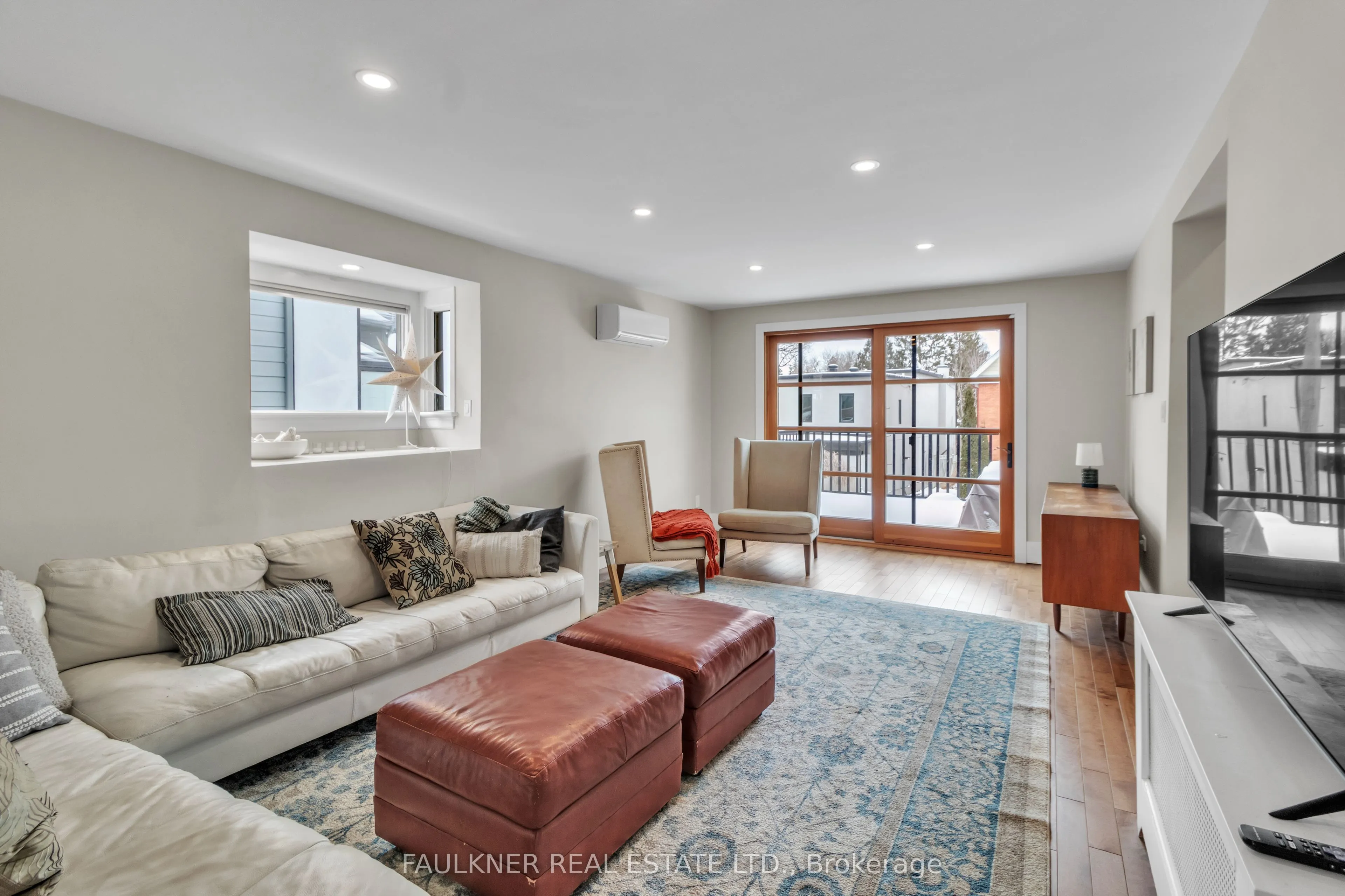 39 NEWTON Street