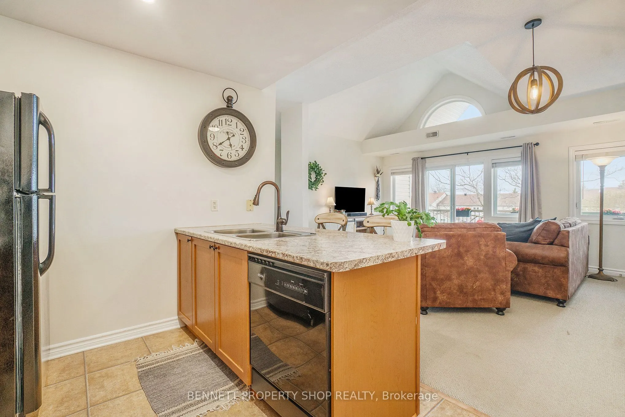 99 Crestway Drive, #F