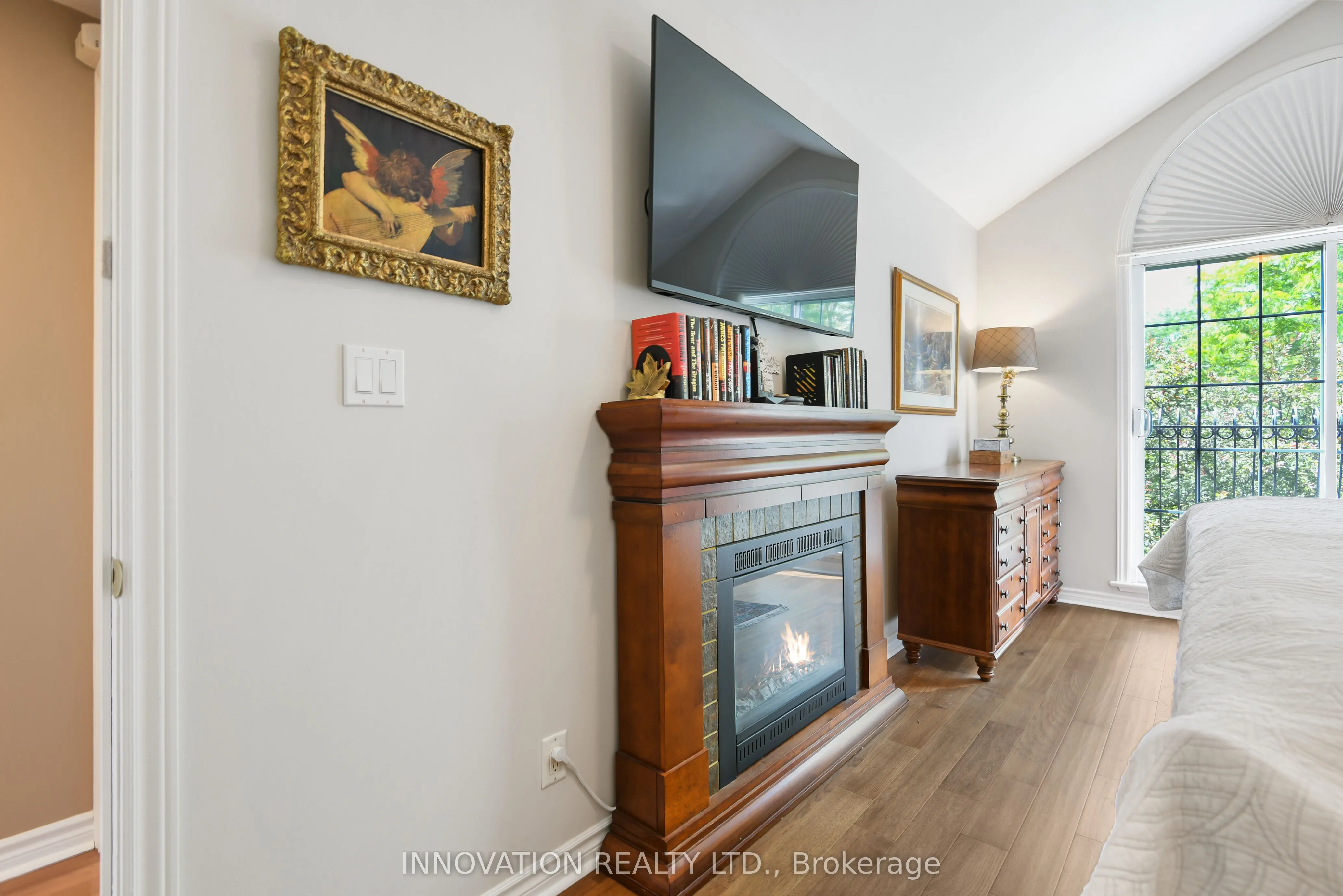 150 Robson Court, #2C