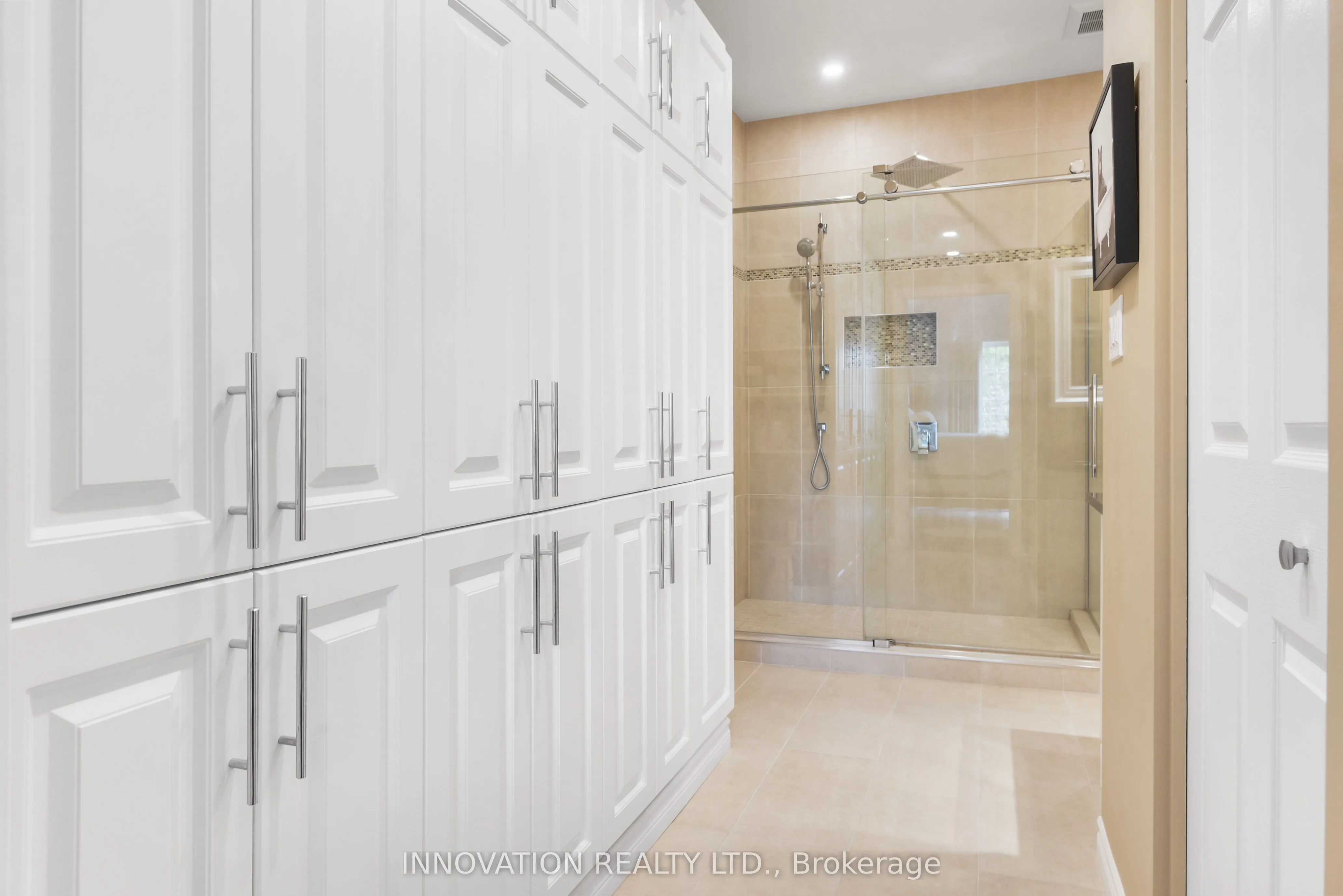 150 Robson Court, #2C