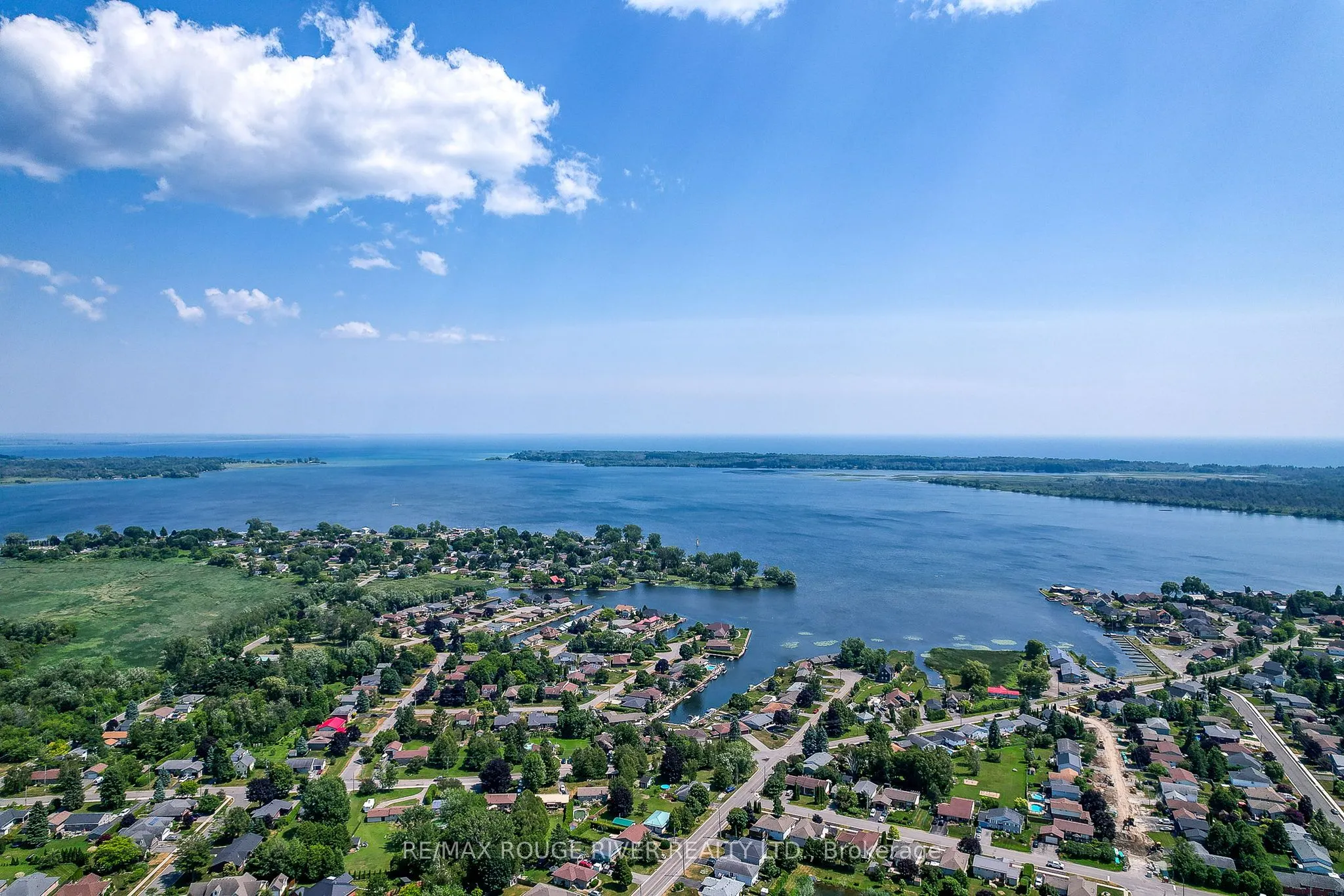 14 MEADOWCREEK Drive, #201