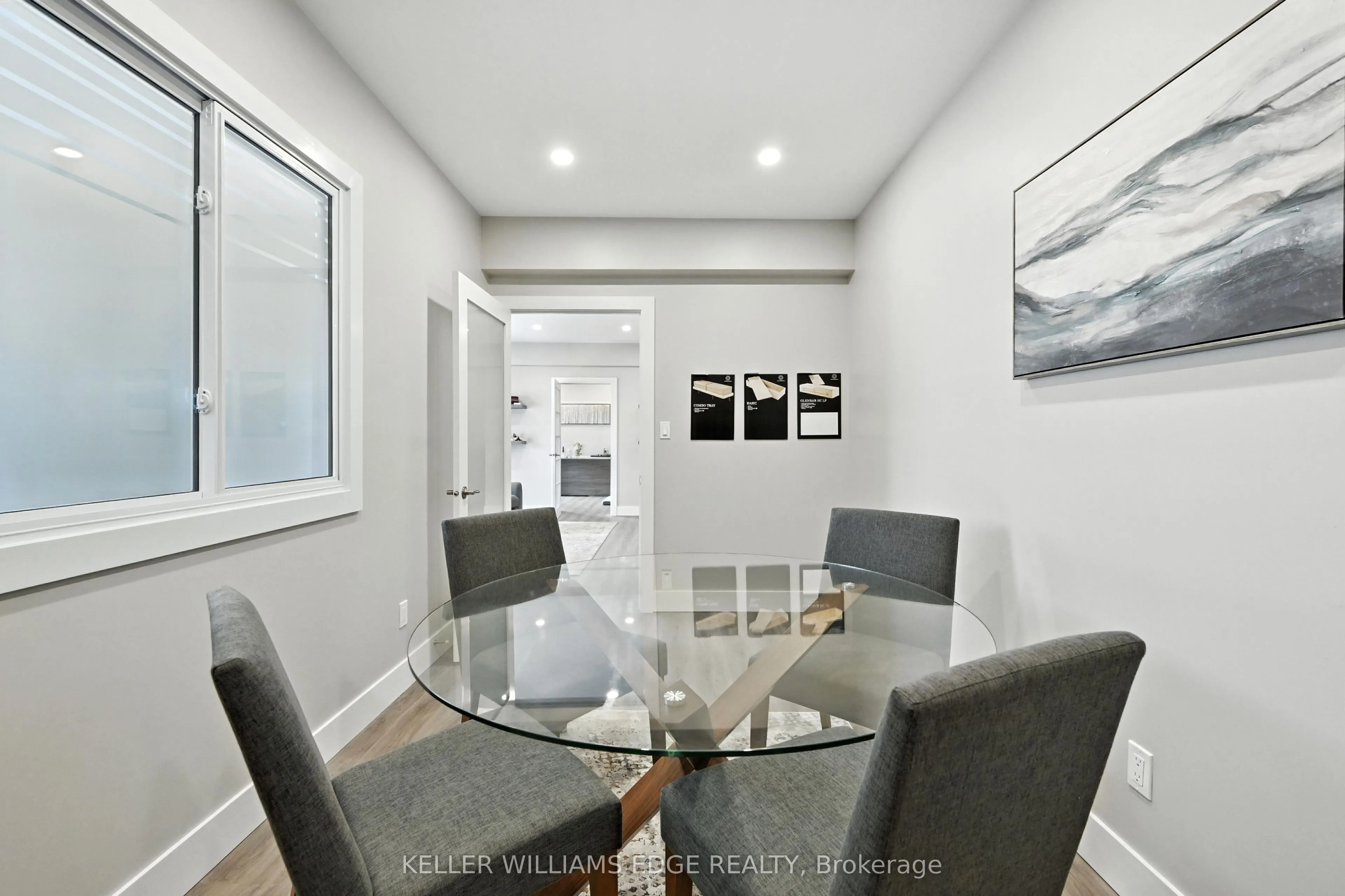 22 Mill Street S